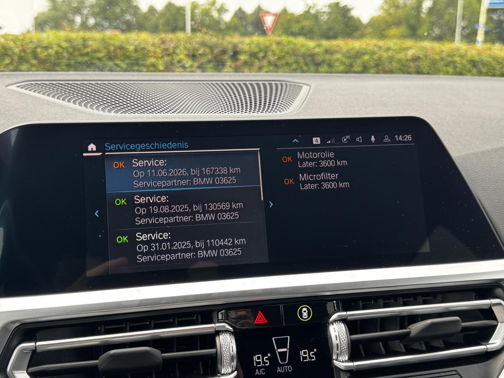 Foto van BMW 330e xDrive