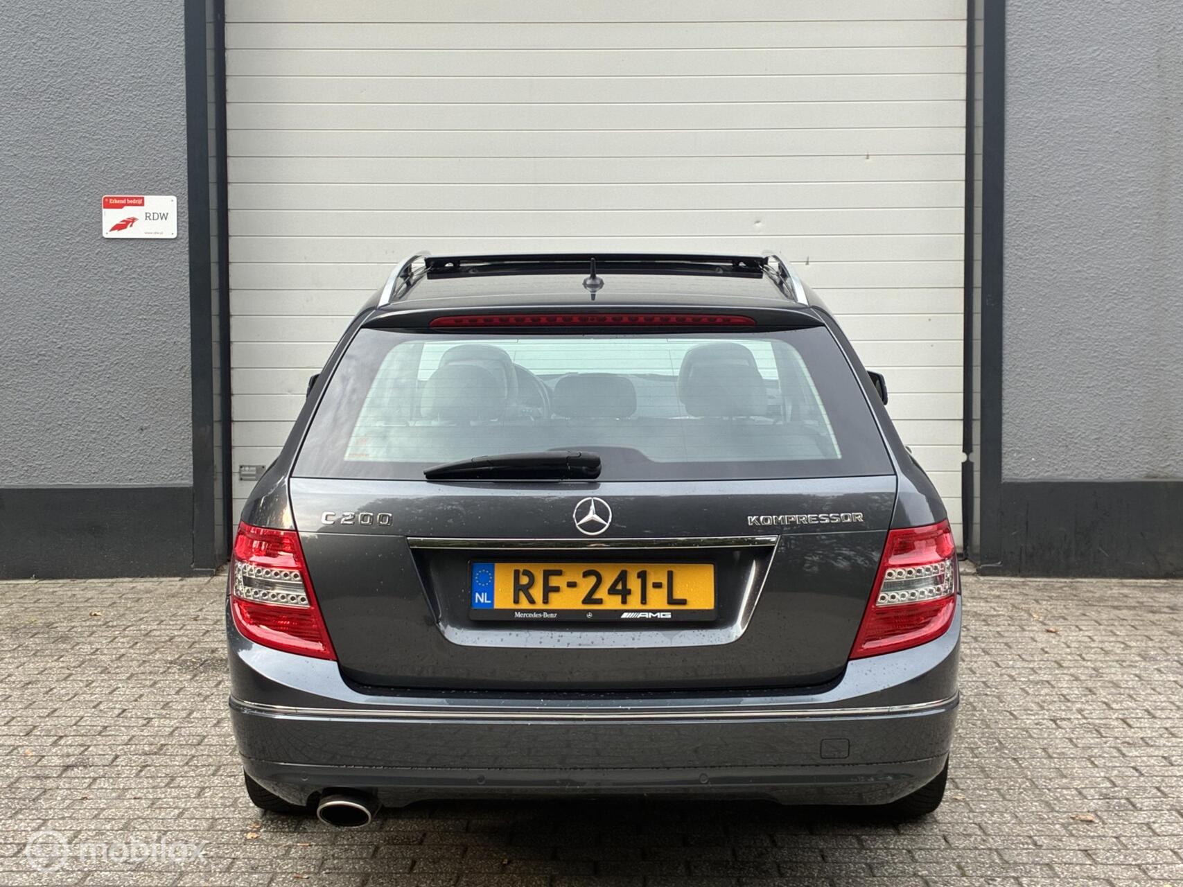 Foto van Mercedes-Benz C 200 Kompressor