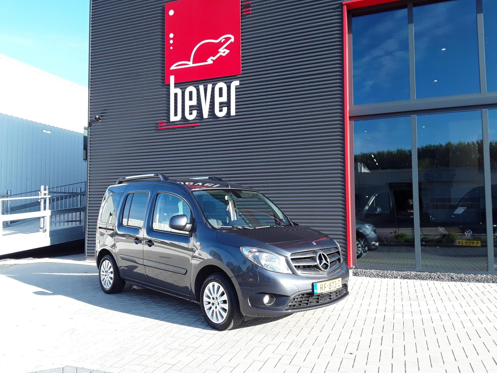 Mercedes-Benz Citan 112 Ambiente ROLSTOELAUTO AUTOMAAT 2017 - voorkant