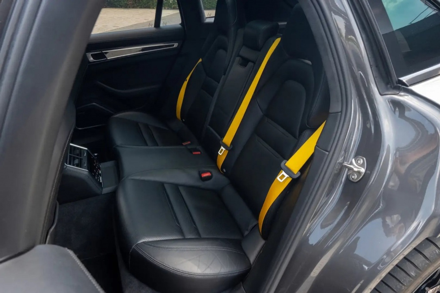Foto van Porsche Panamera Turbo S E-hybrid