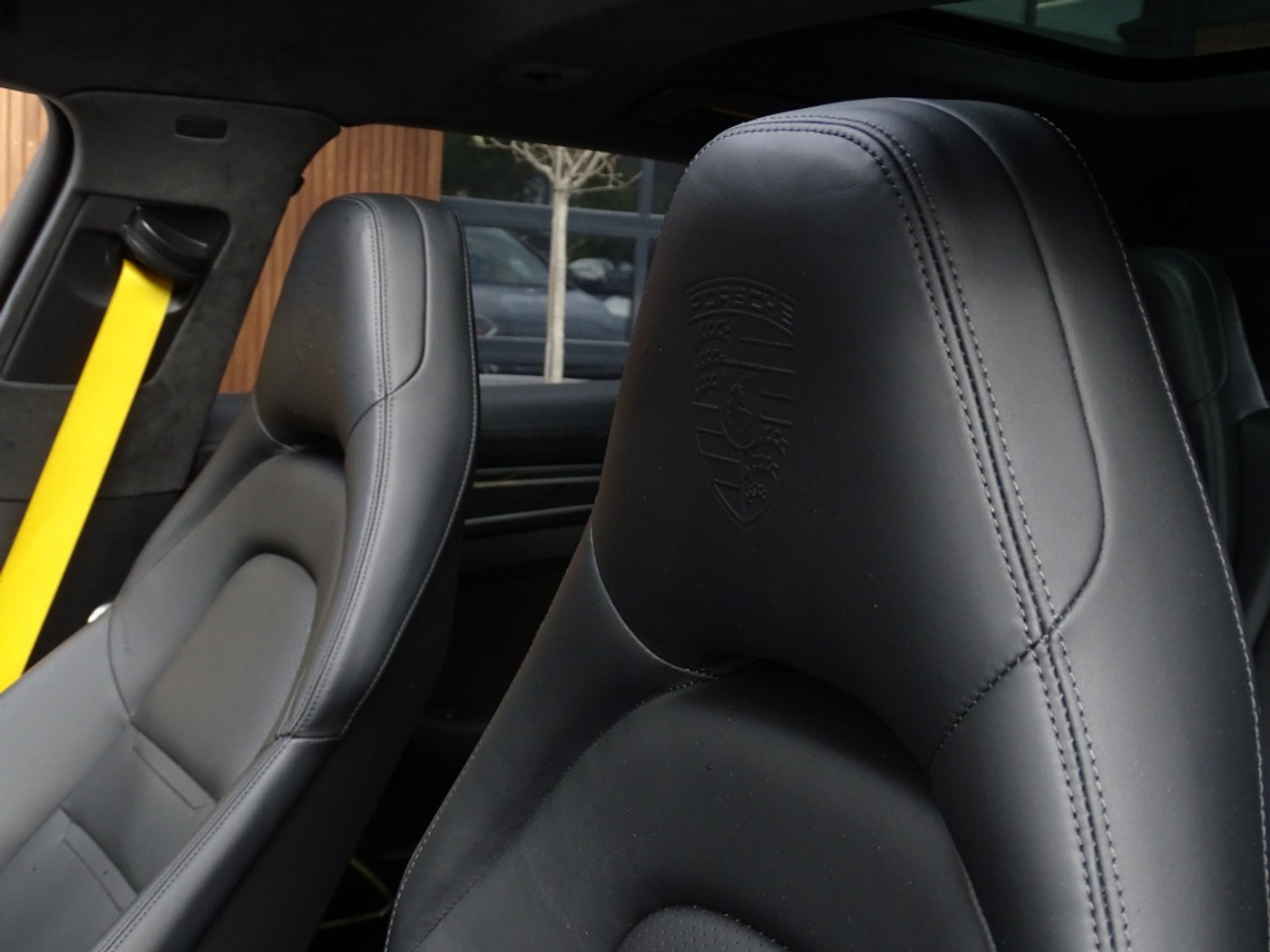 Foto van Porsche Panamera Turbo S E-hybrid