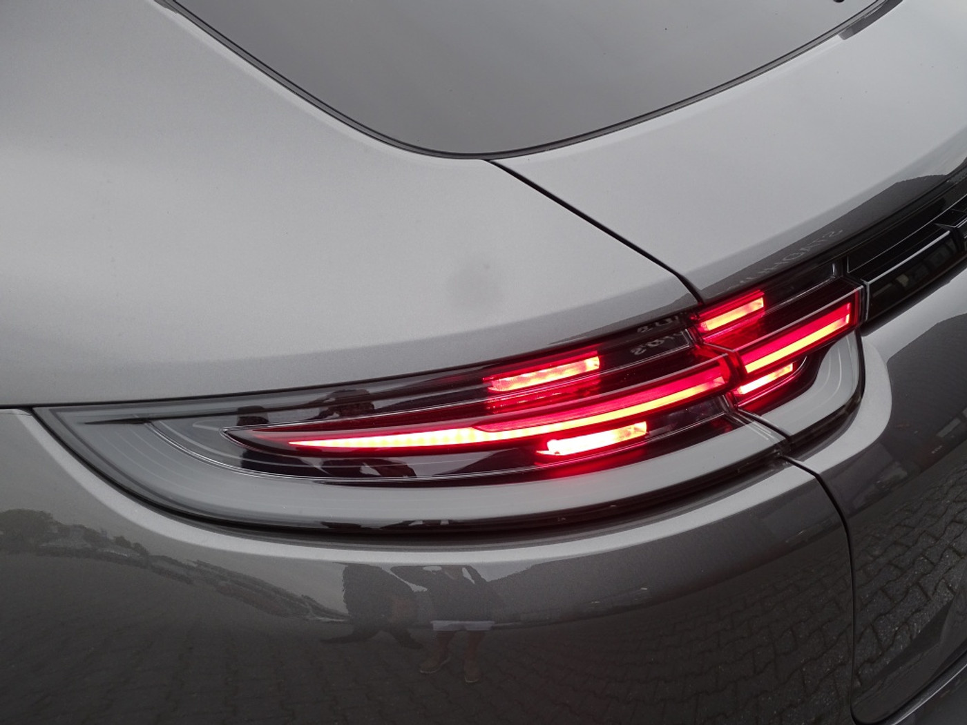 Foto van Porsche Panamera Turbo S E-hybrid