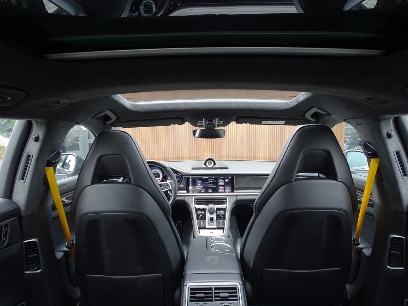 Foto van Porsche Panamera Turbo S E-hybrid