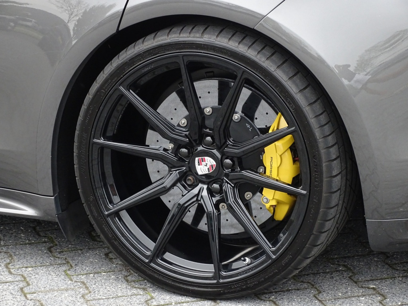 Foto van Porsche Panamera Turbo S E-hybrid