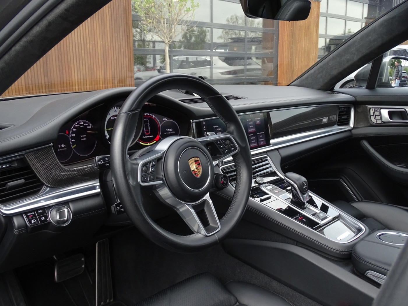 Foto van Porsche Panamera Turbo S E-hybrid