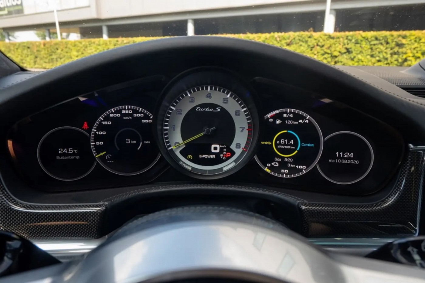 Foto van Porsche Panamera Turbo S E-hybrid
