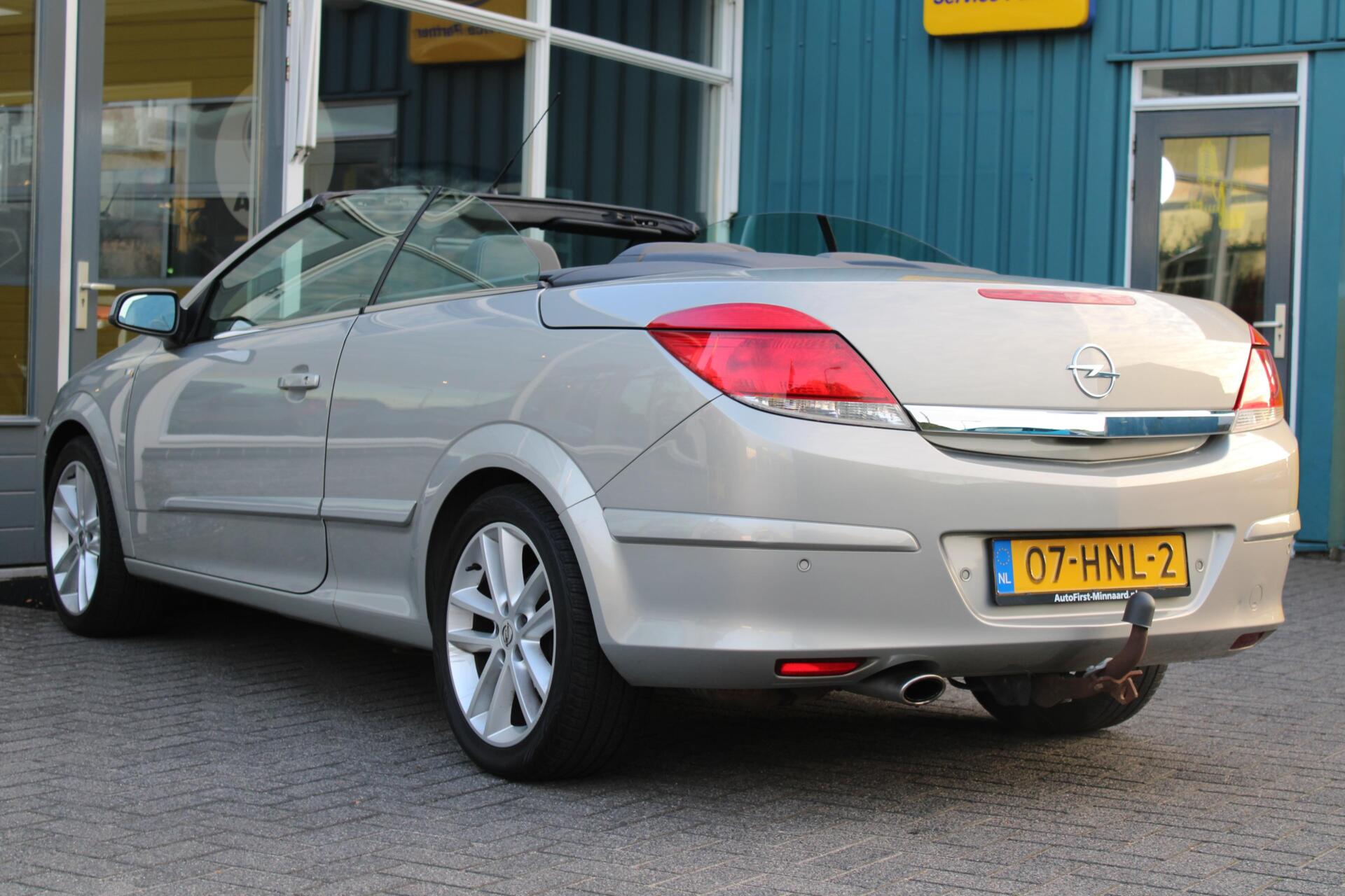 Foto van Opel Astra Twin Top