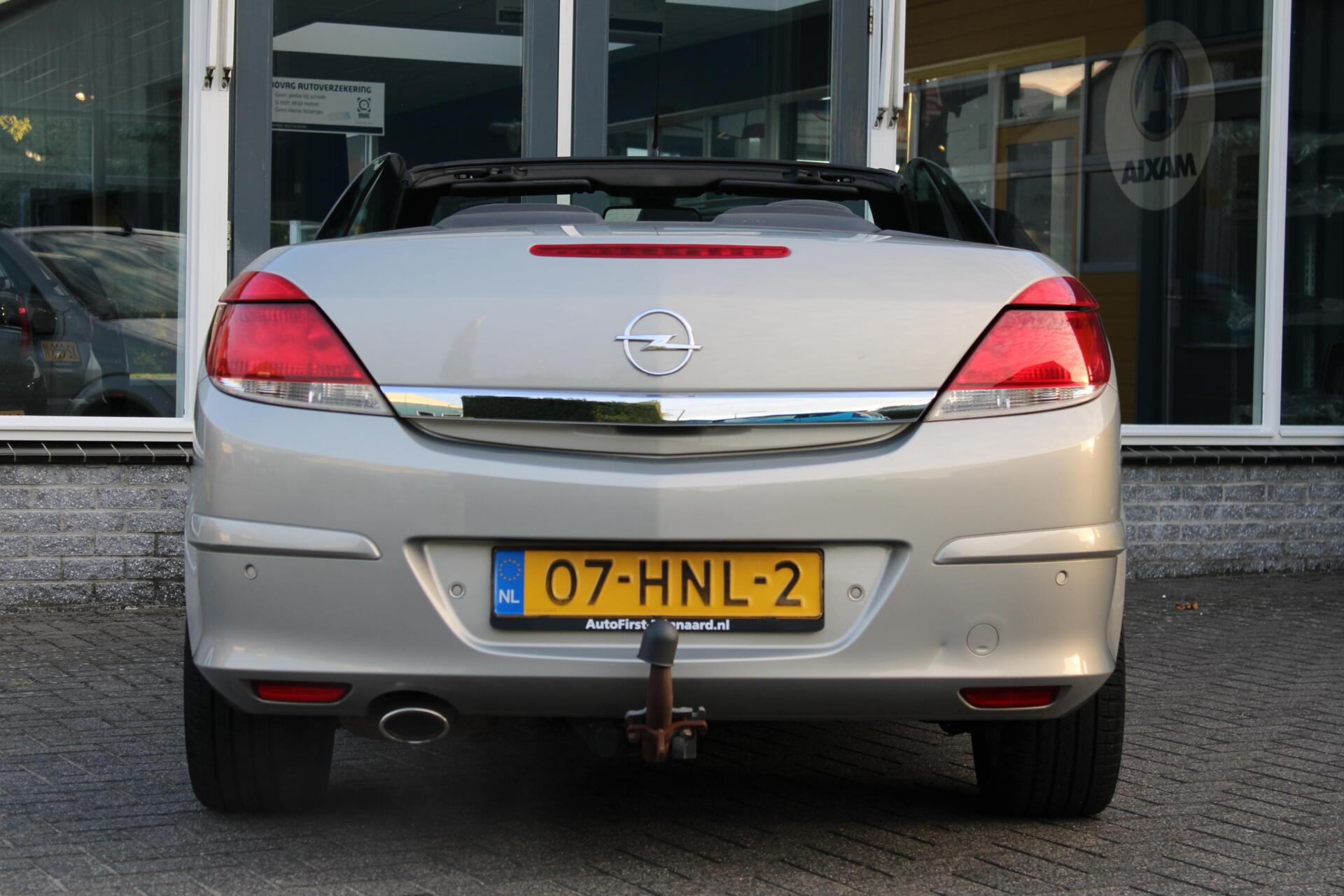 Foto van Opel Astra Twin Top