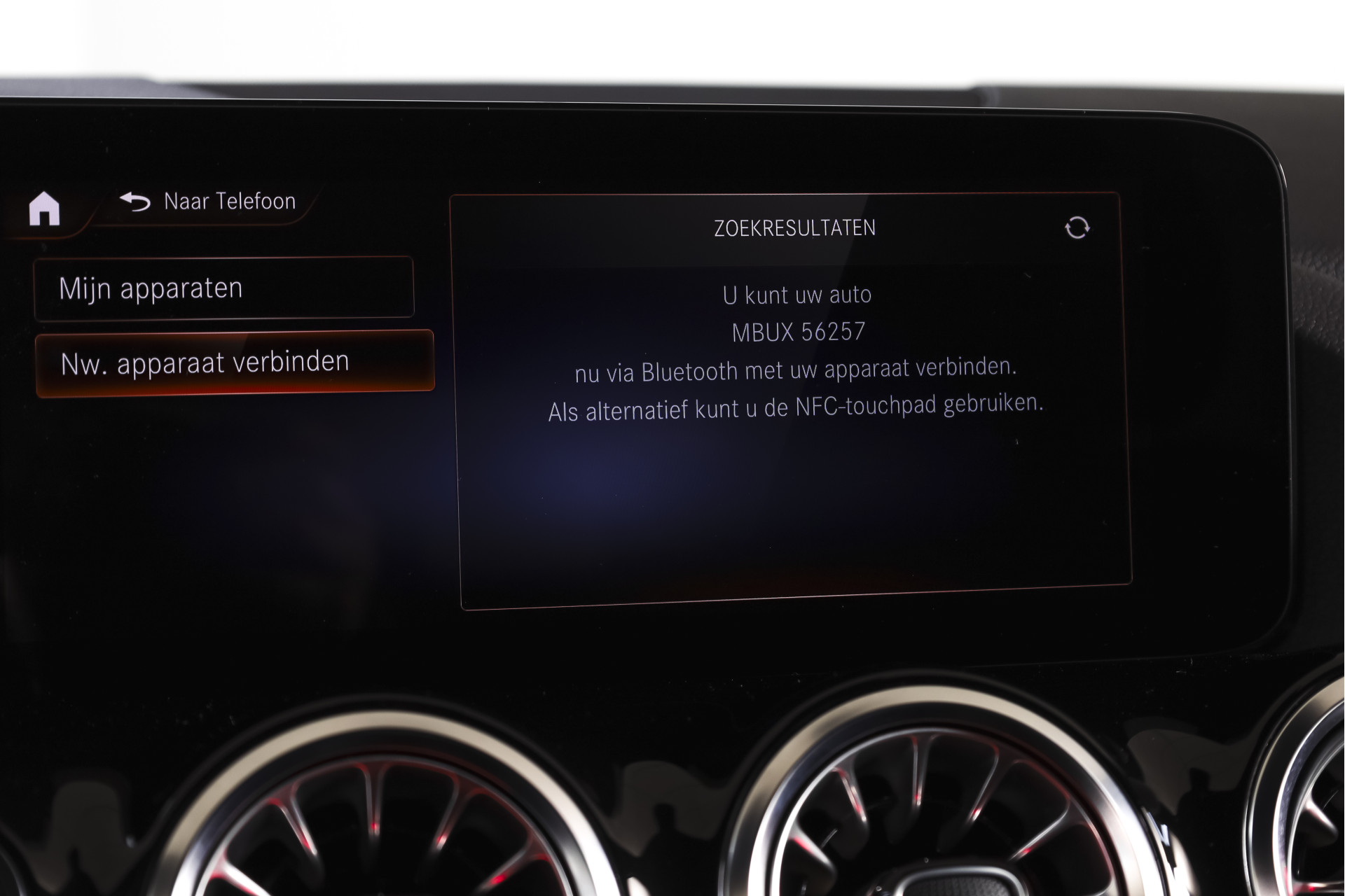 Foto van Mercedes-Benz B 250 E