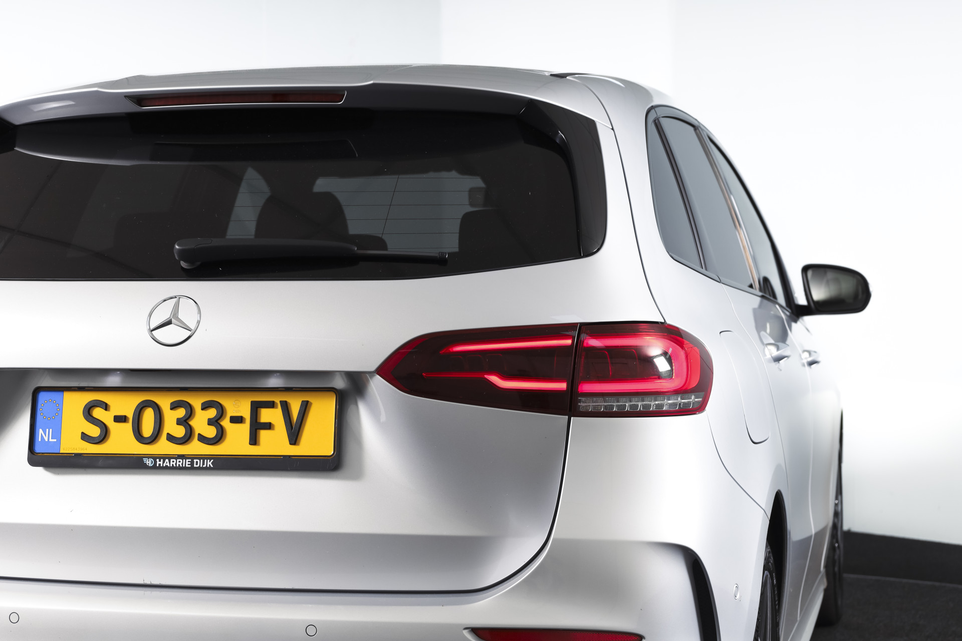 Foto van Mercedes-Benz B 250 E