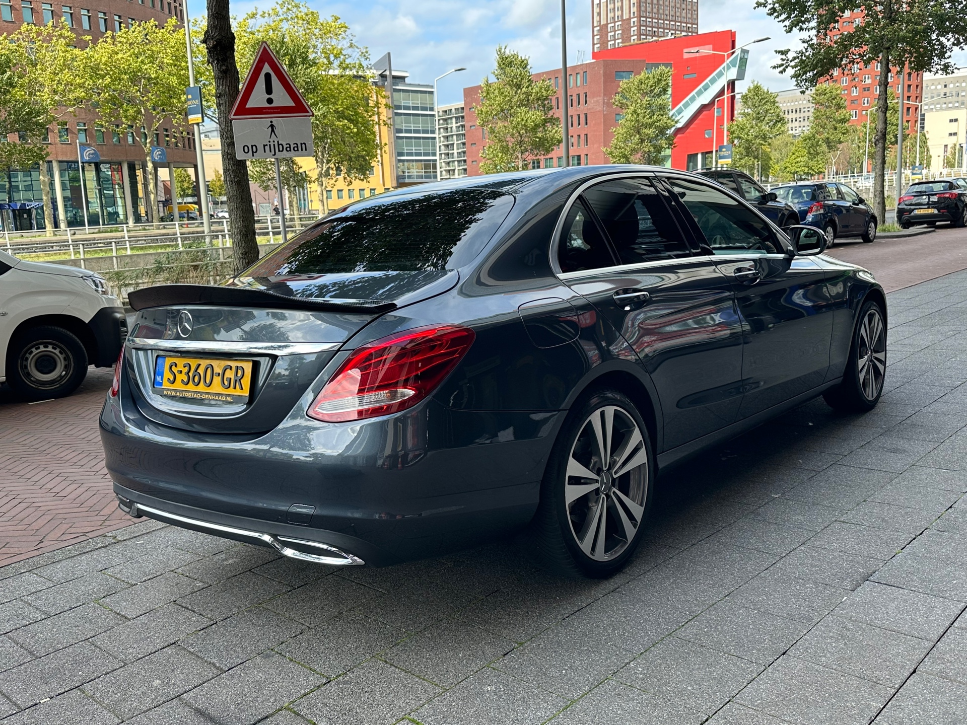 Foto van Mercedes-Benz C 200