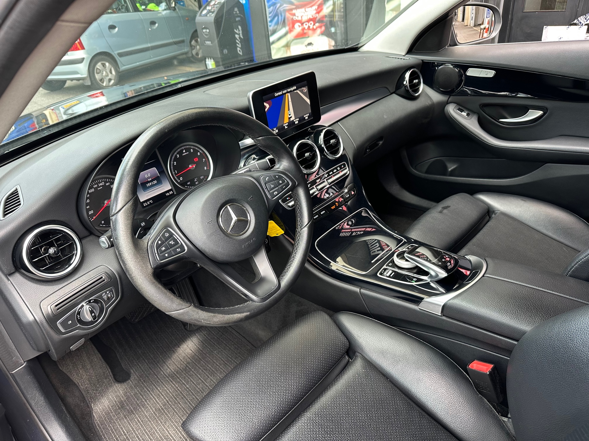 Foto van Mercedes-Benz C 200