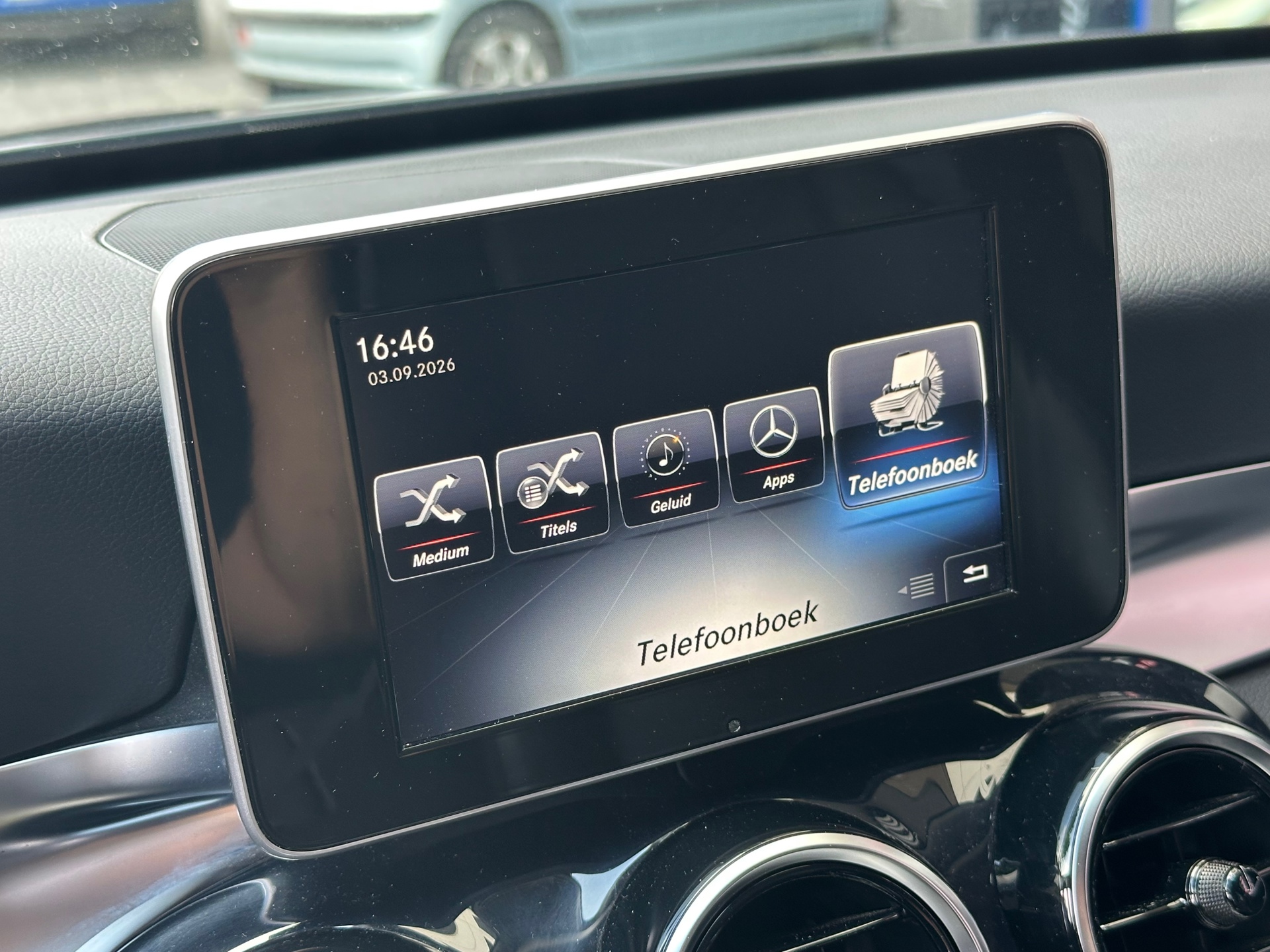Foto van Mercedes-Benz C 200