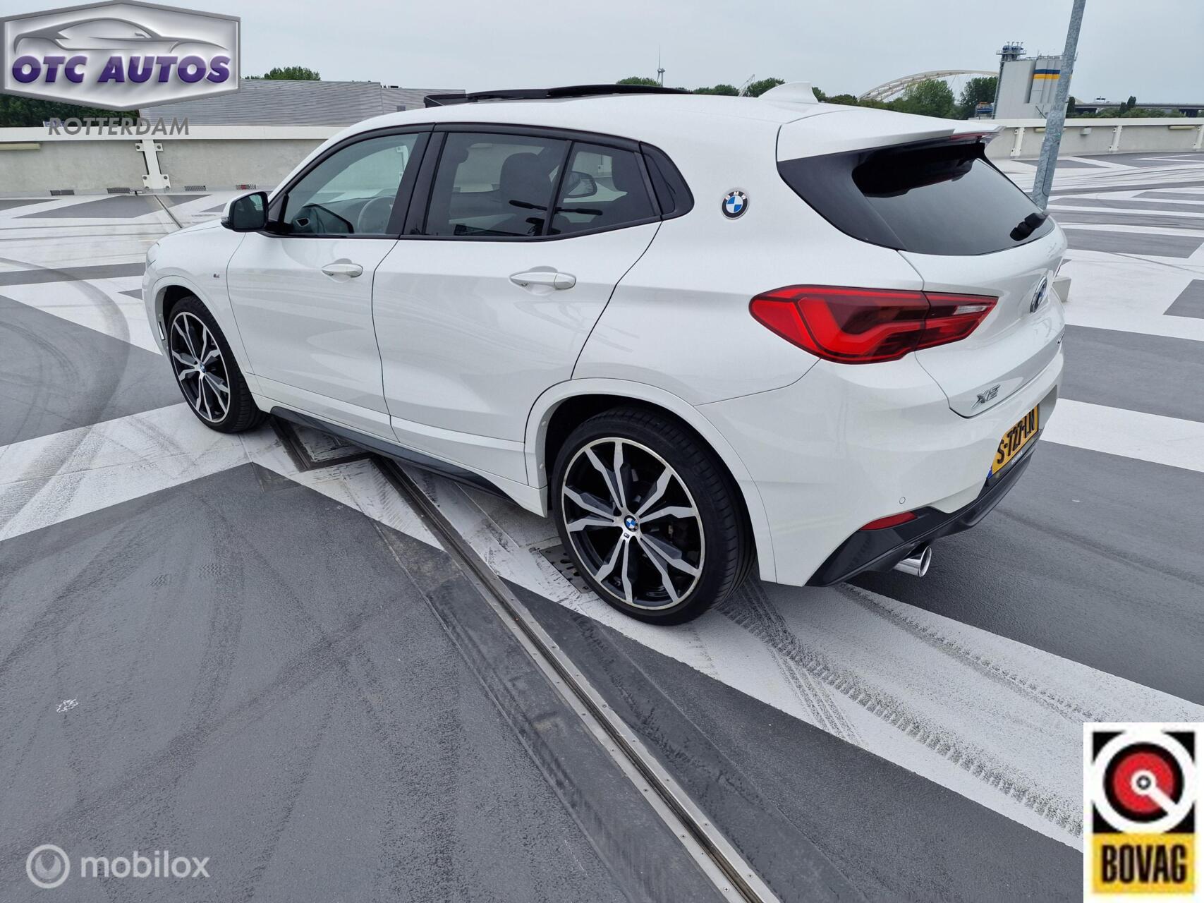 Foto van BMW X2 Sdrive20i