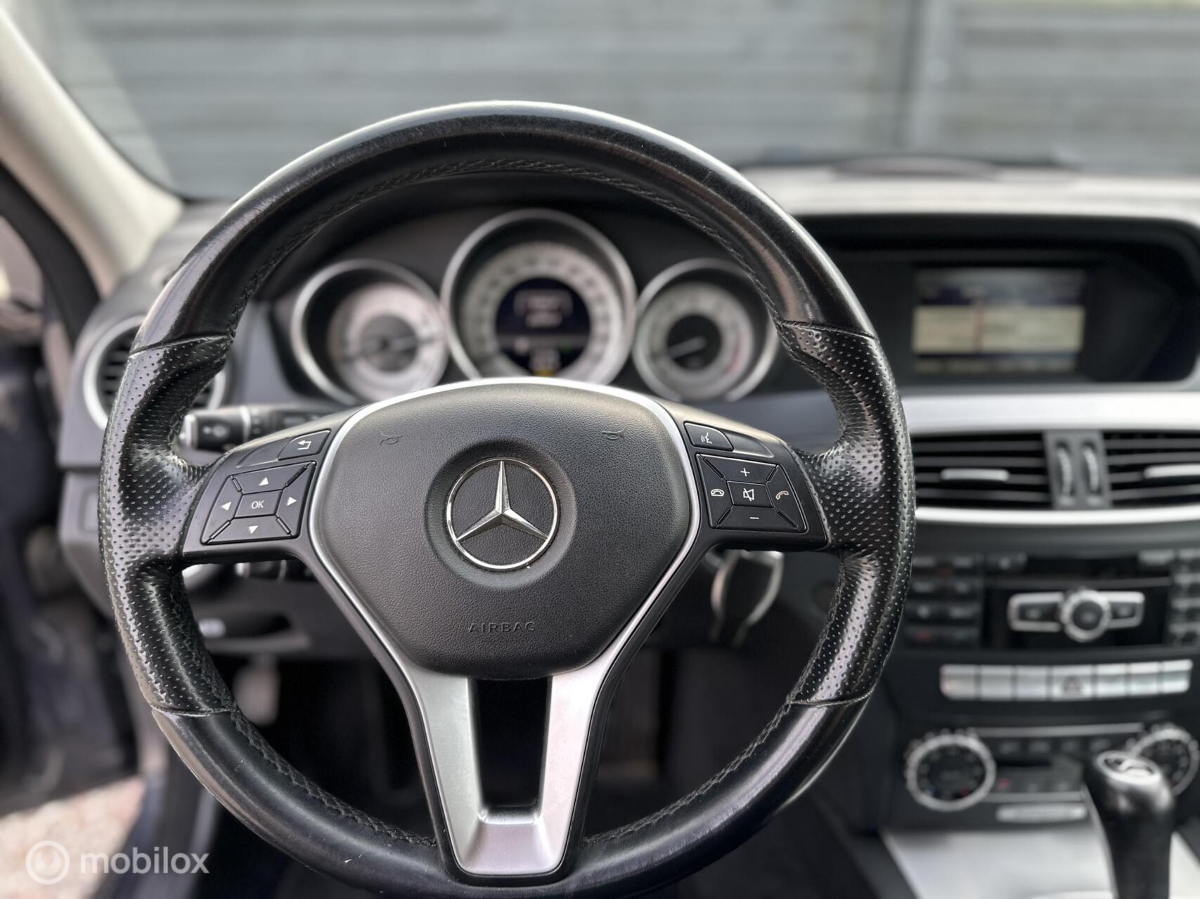 Foto van Mercedes-Benz C 180
