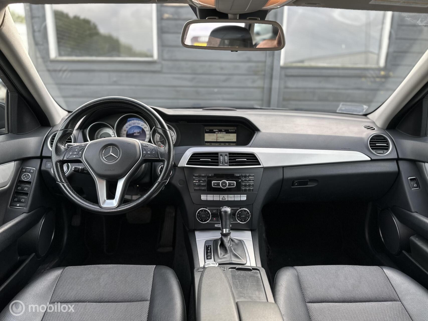 Foto van Mercedes-Benz C 180