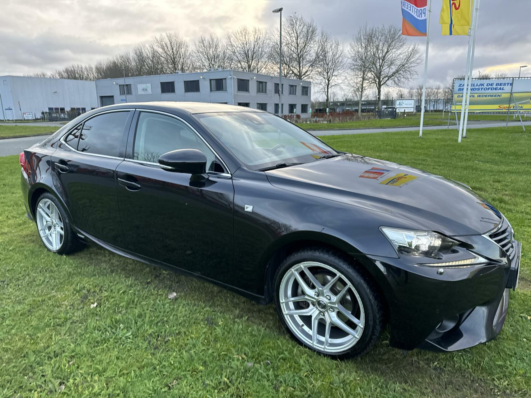 Foto van Lexus Is