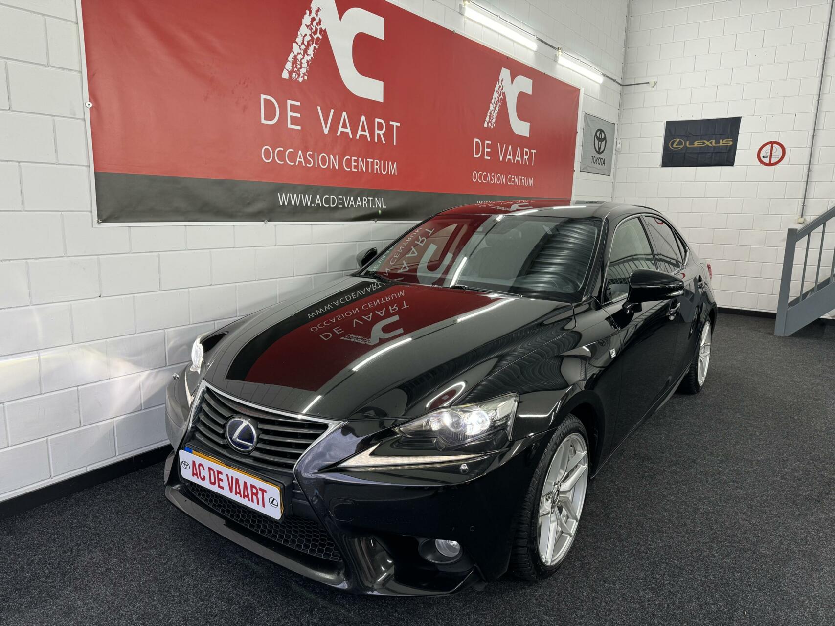Foto van Lexus Is