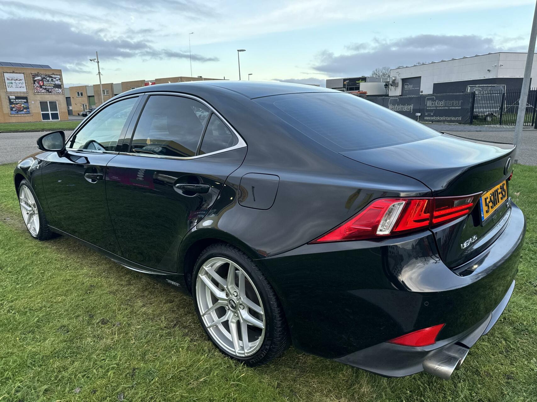 Foto van Lexus Is
