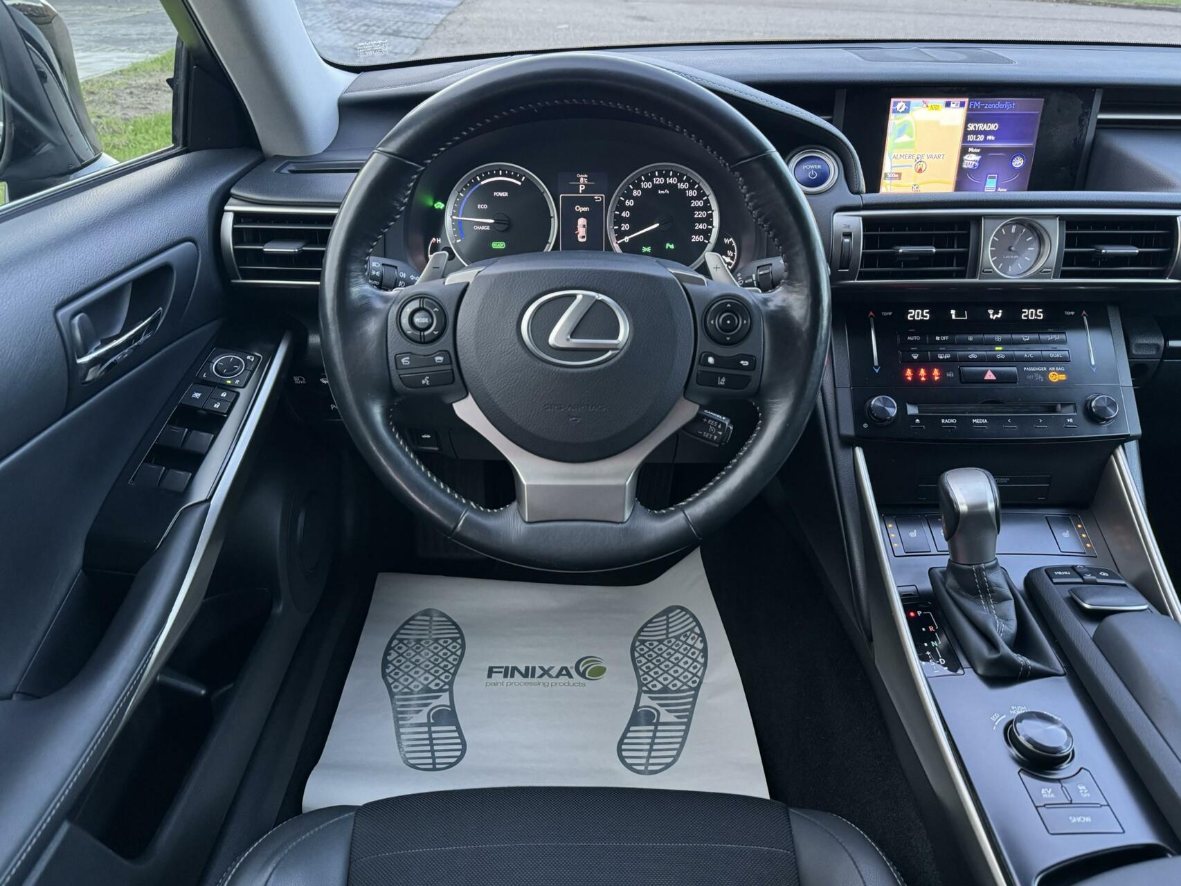 Foto van Lexus Is