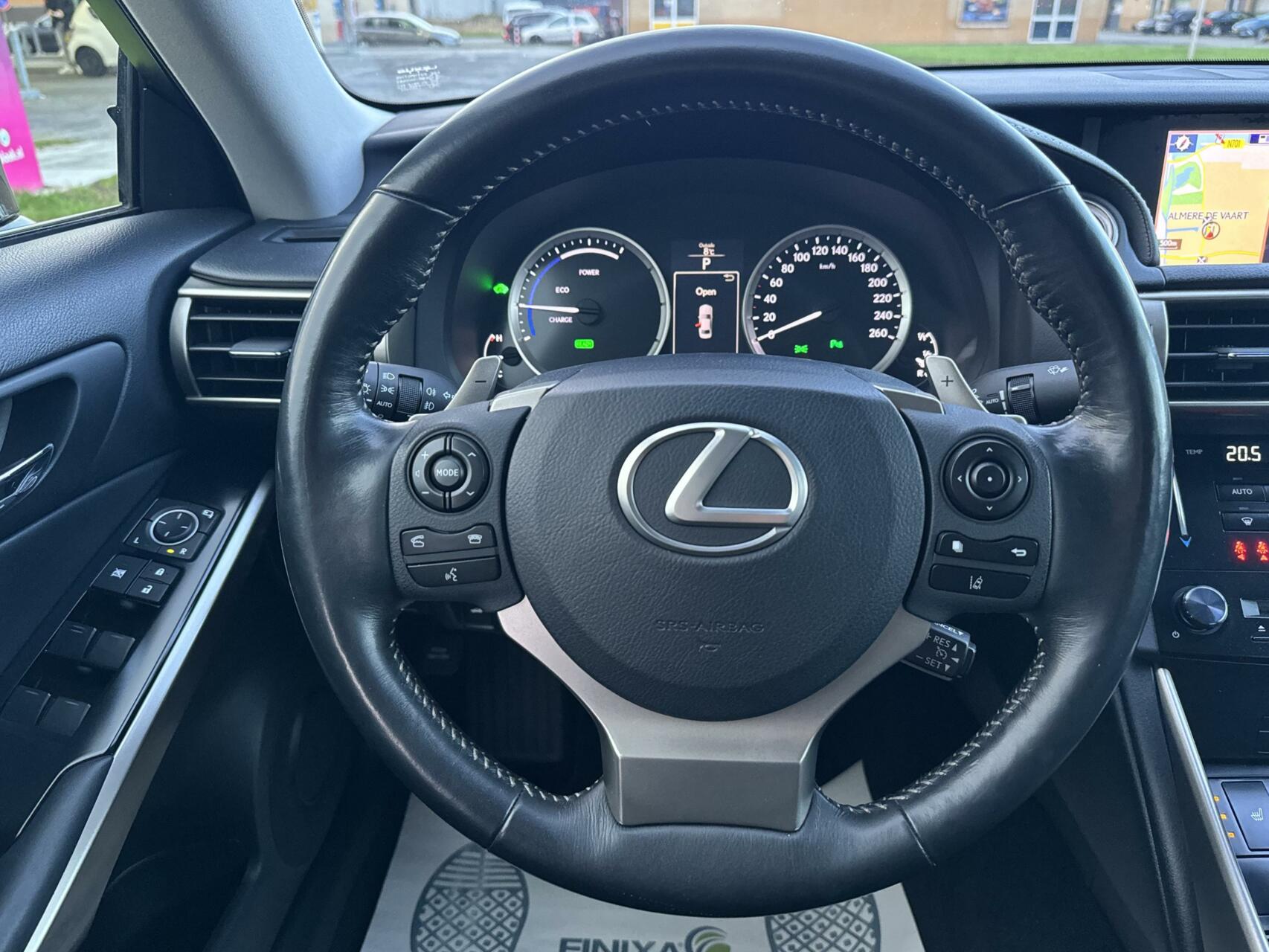 Foto van Lexus Is