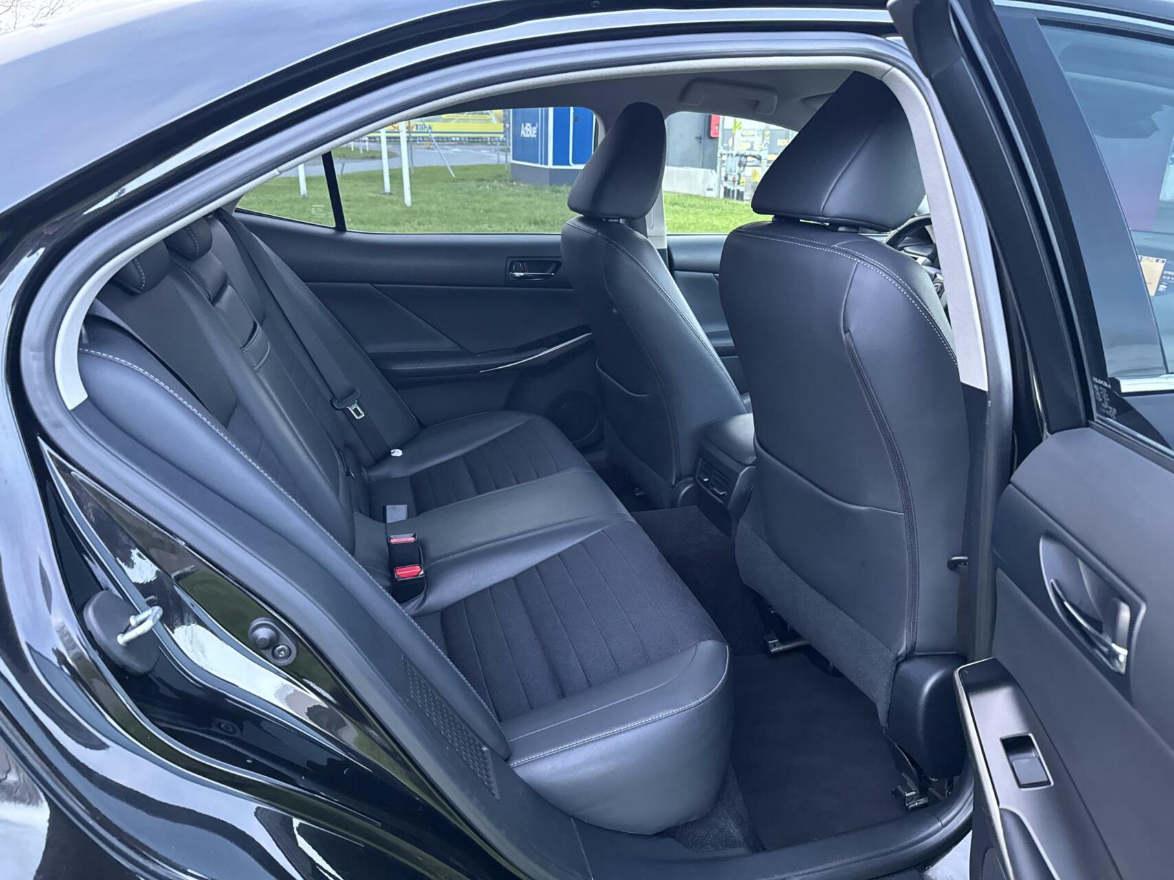 Foto van Lexus Is