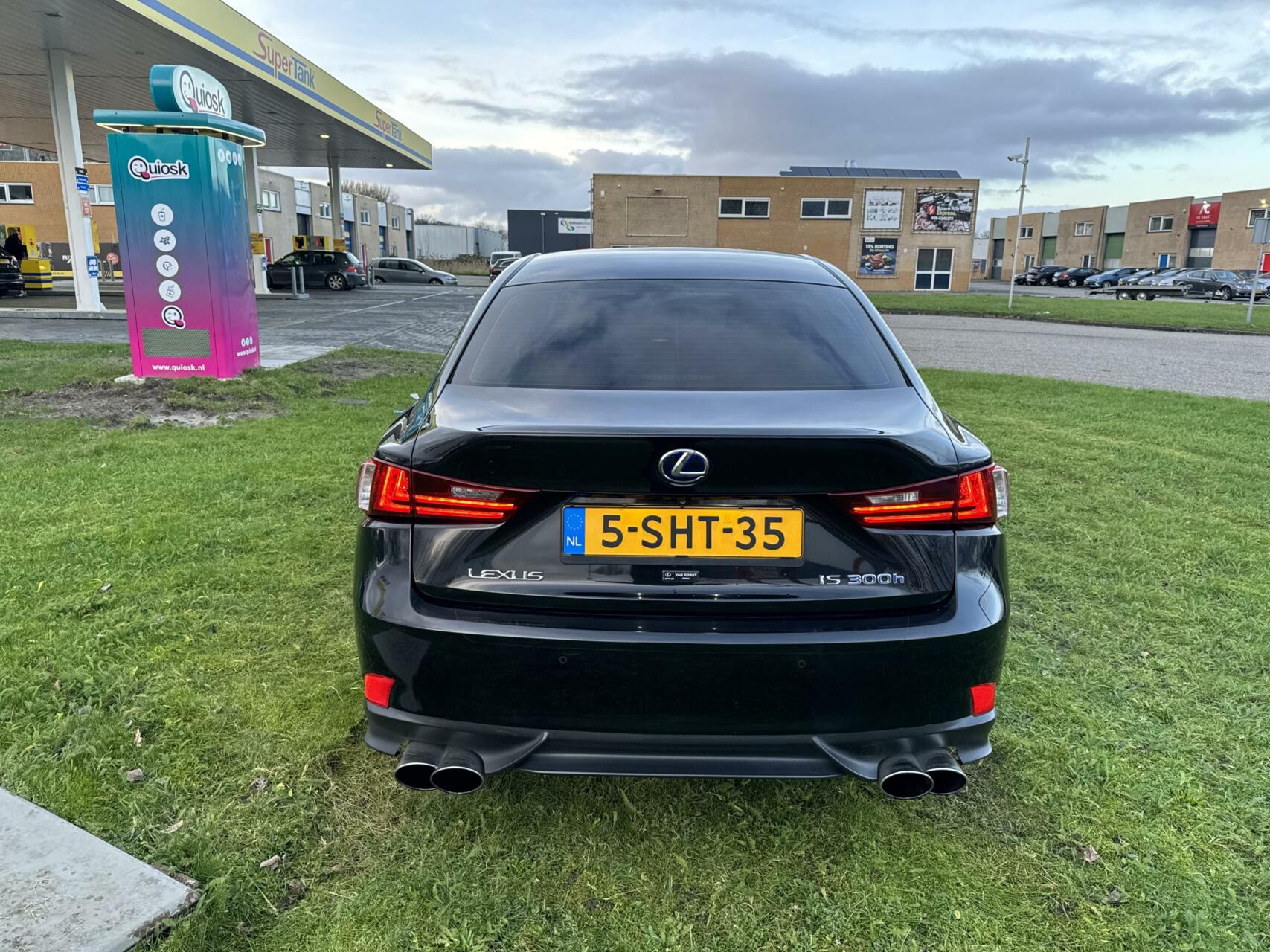 Foto van Lexus Is
