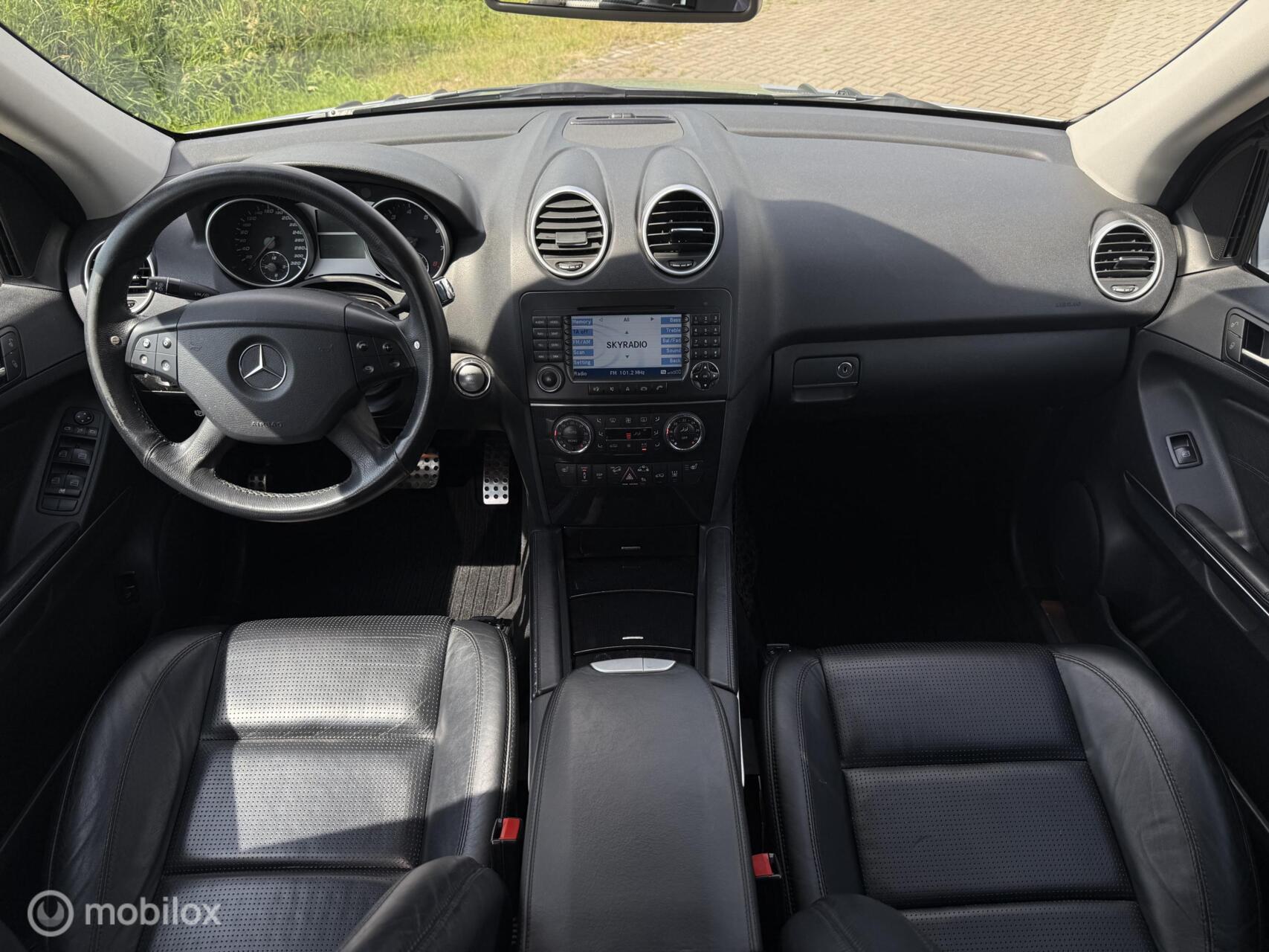Foto van Mercedes-Benz ML 63 AMG