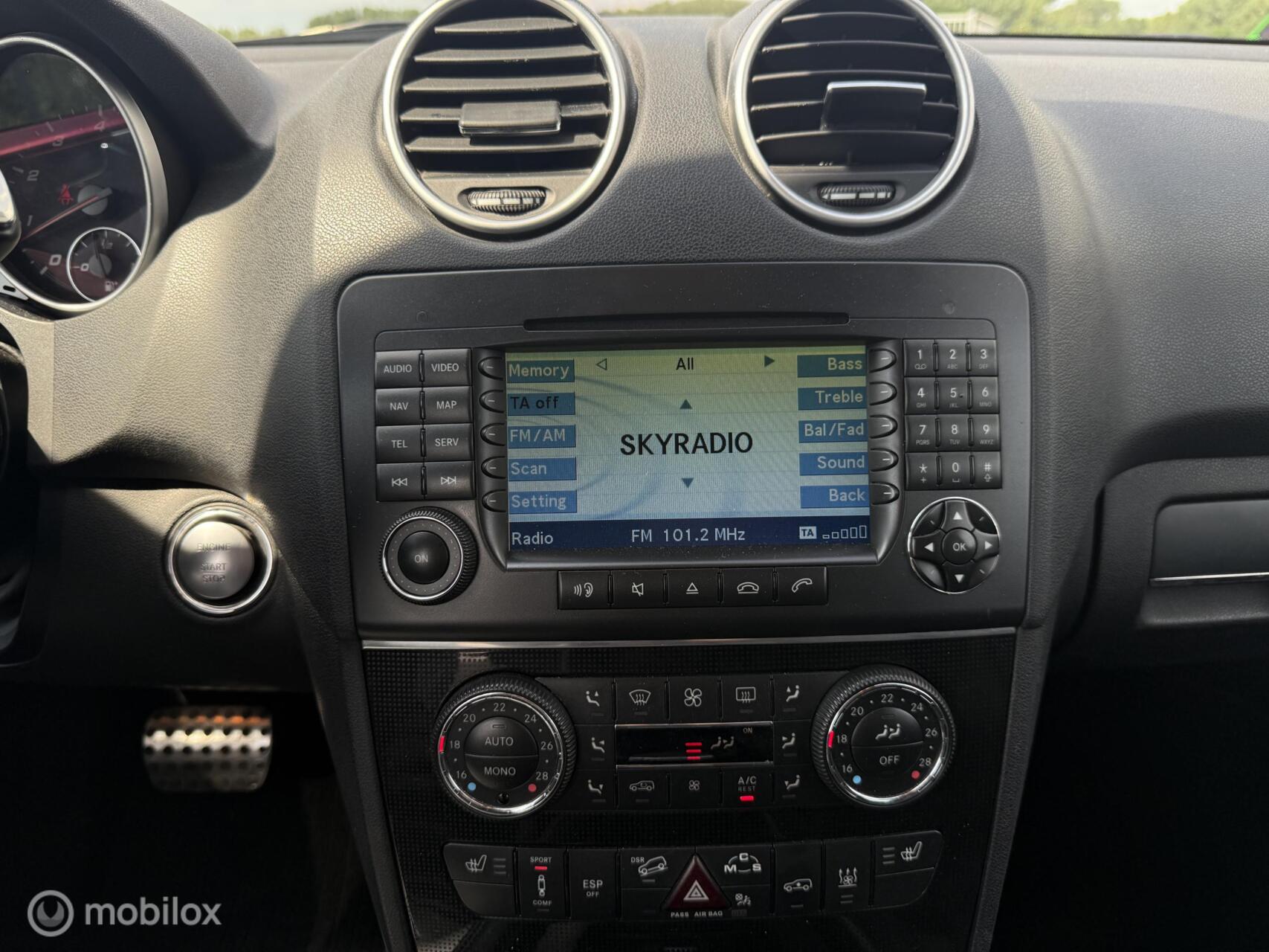 Foto van Mercedes-Benz ML 63 AMG
