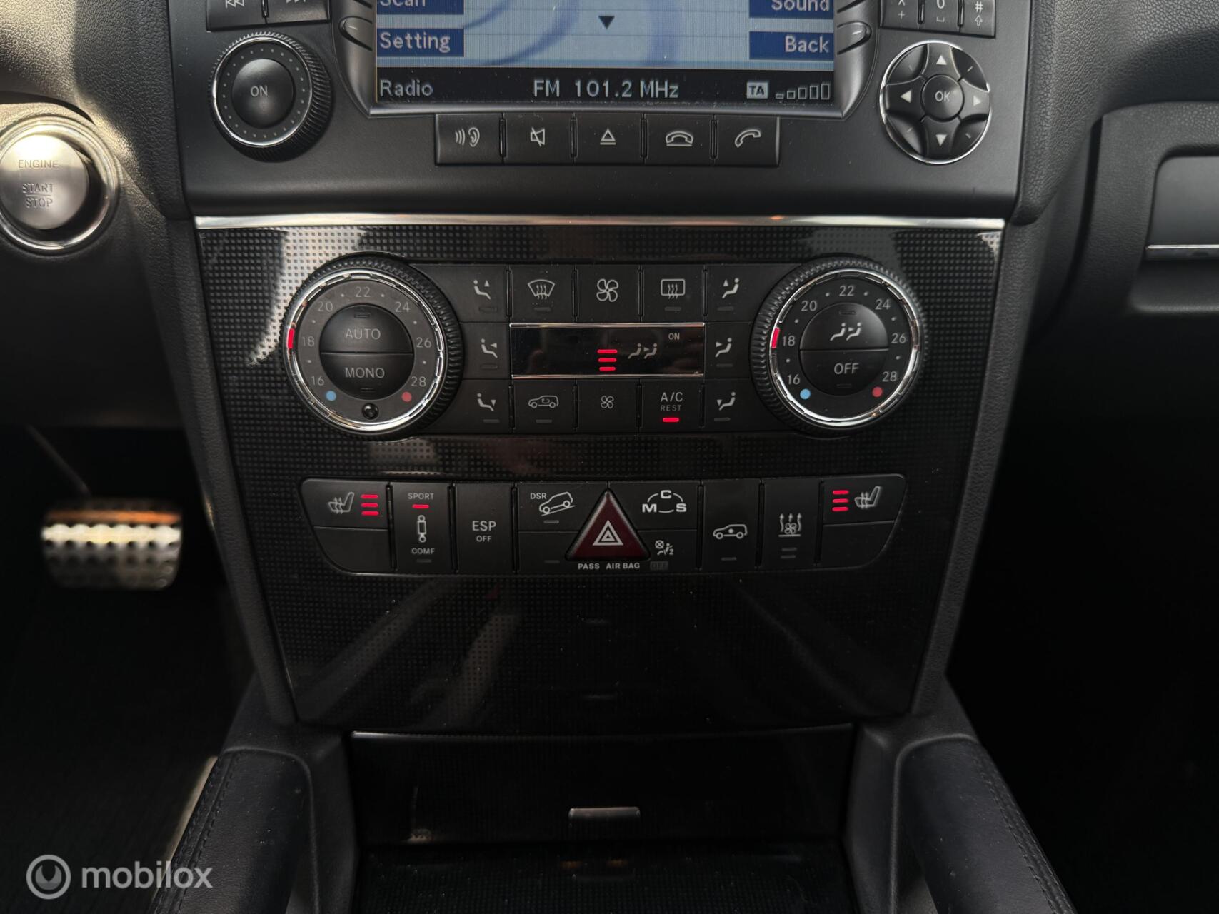 Foto van Mercedes-Benz ML 63 AMG