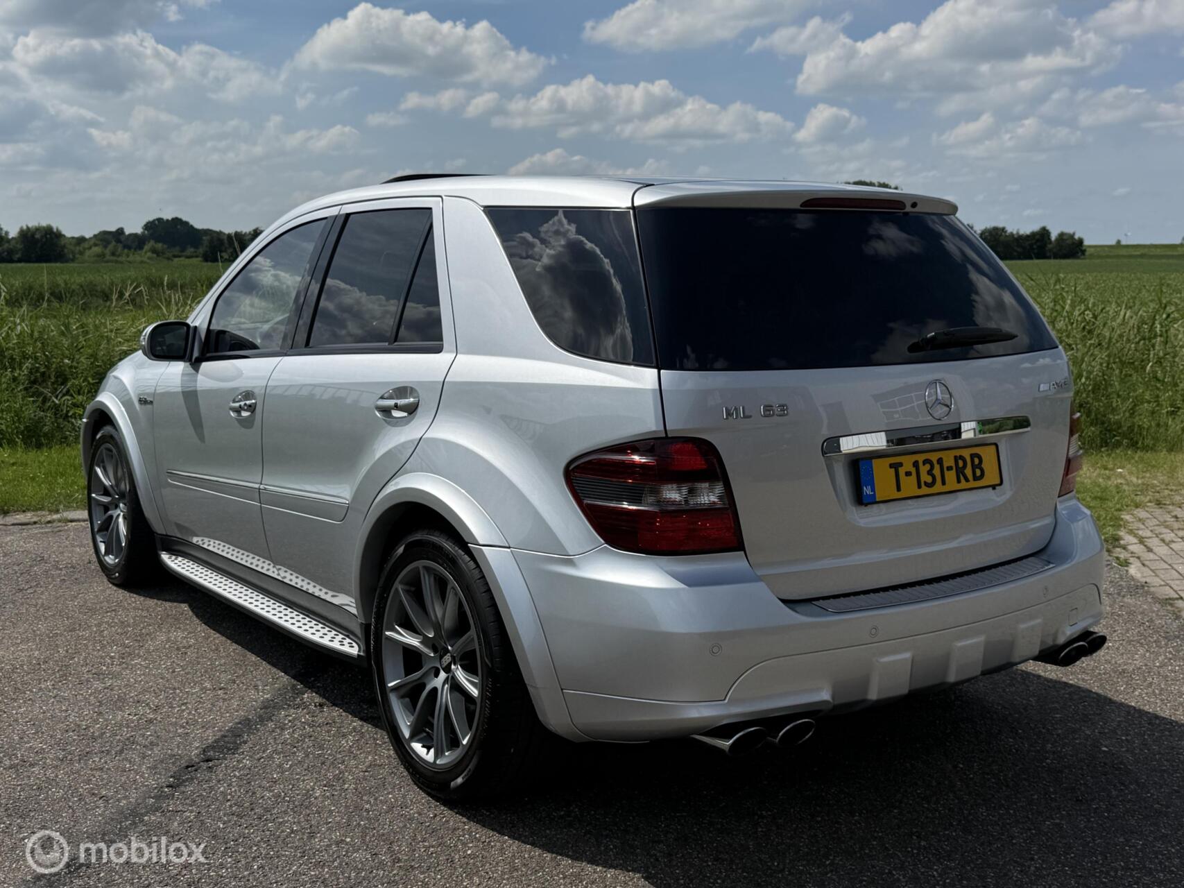 Foto van Mercedes-Benz ML 63 AMG
