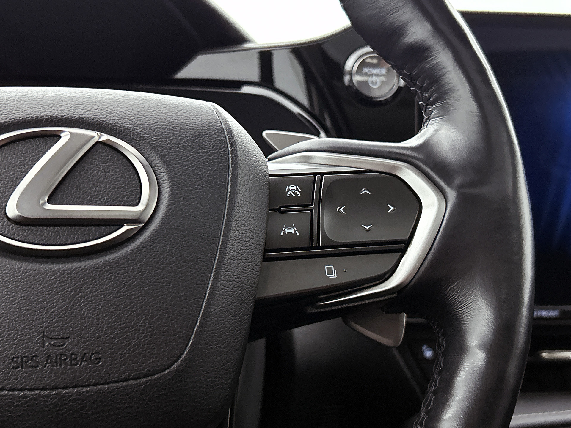 Foto van Lexus Lexus Nx450h+