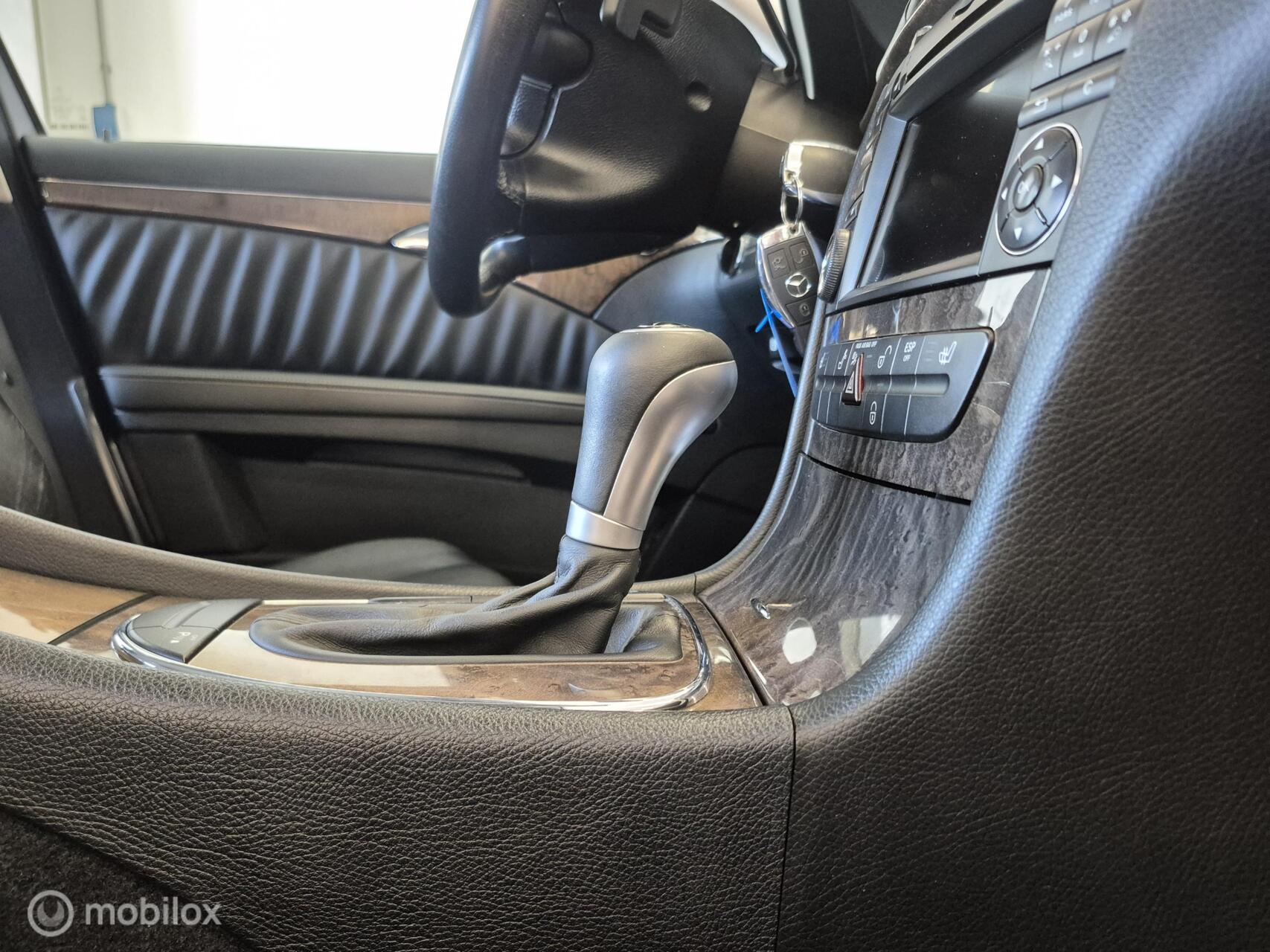 Foto van Mercedes-Benz E 320 CDI