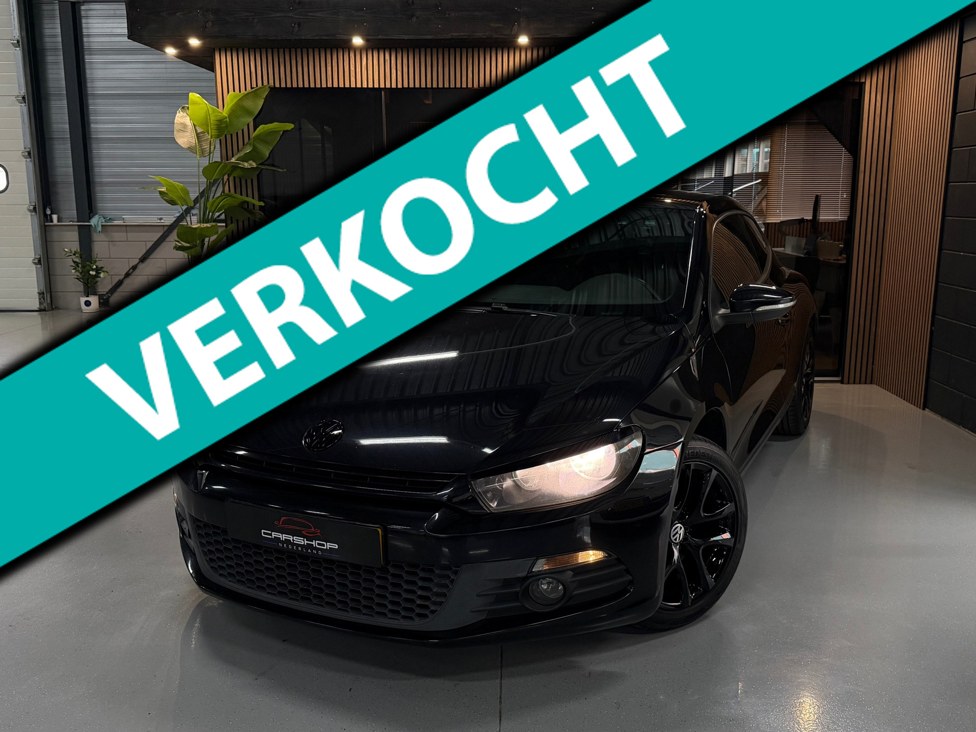 Volkswagen Scirocco 1.4 TSI 160PK Highline CARPLAY/PDC/AIRCO 2009 - voorkant