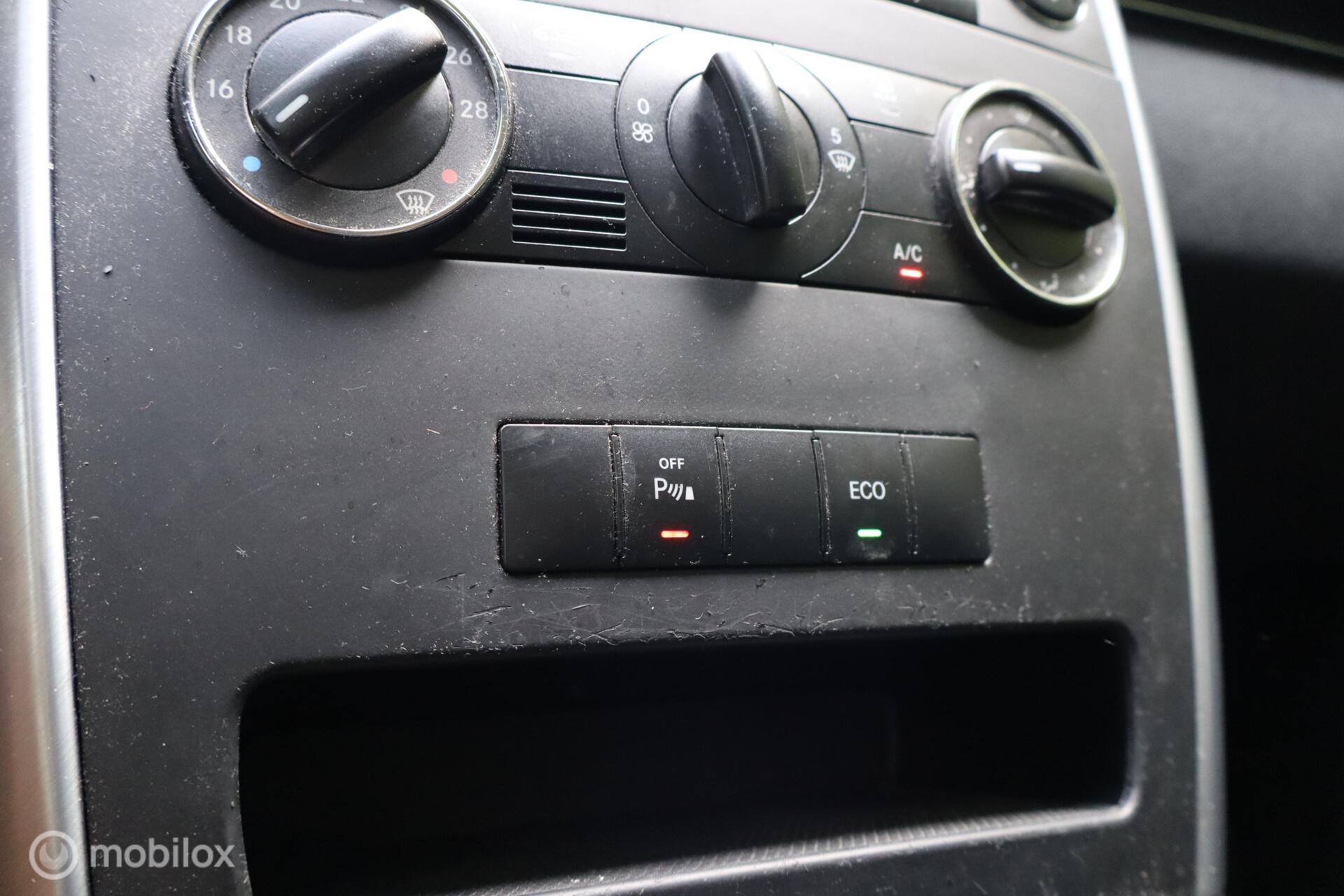 Foto van Mercedes-Benz B 180