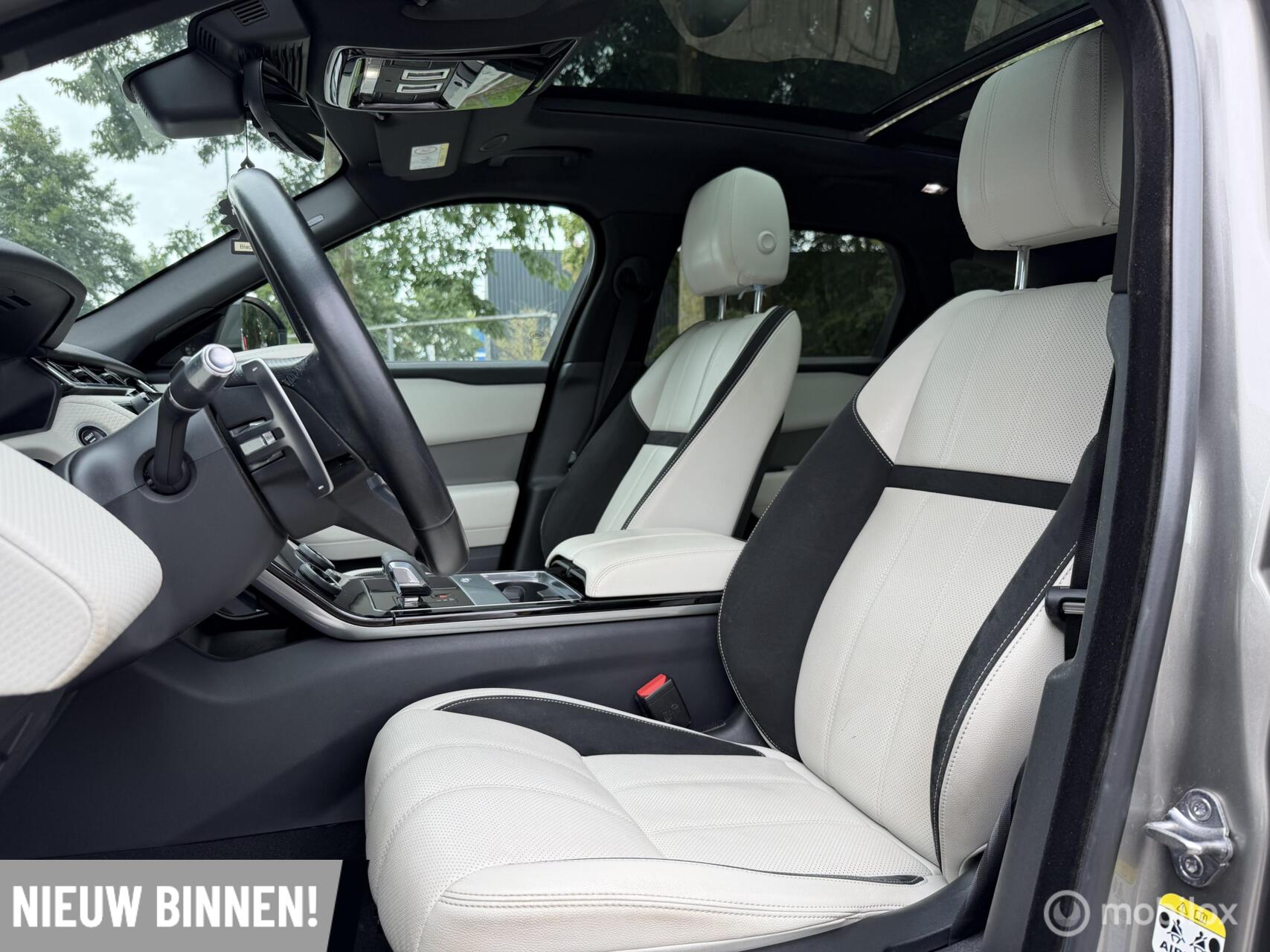 Foto van Land Rover Range Rover Velar