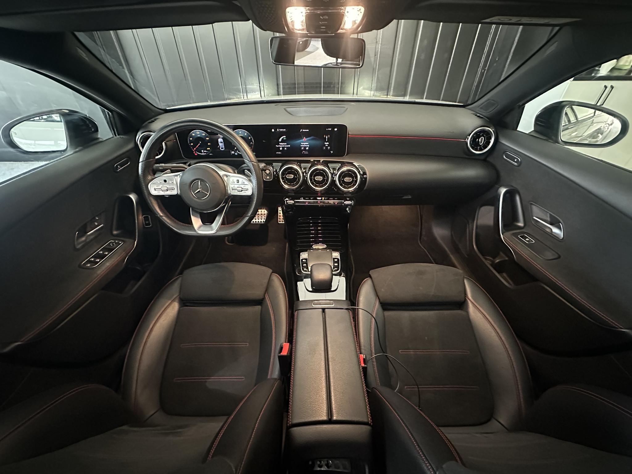 Foto van Mercedes-Benz A 180