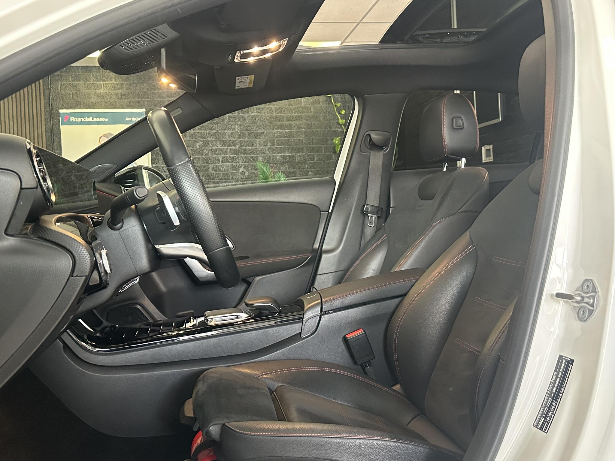 Foto van Mercedes-Benz A 180