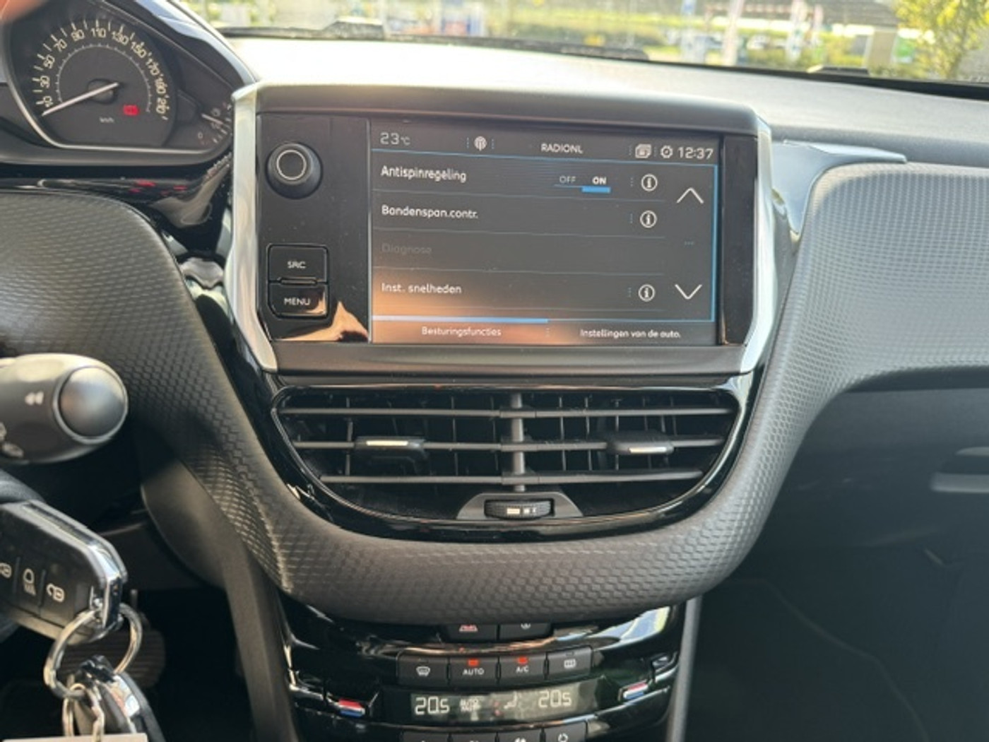 Foto van Peugeot 2008