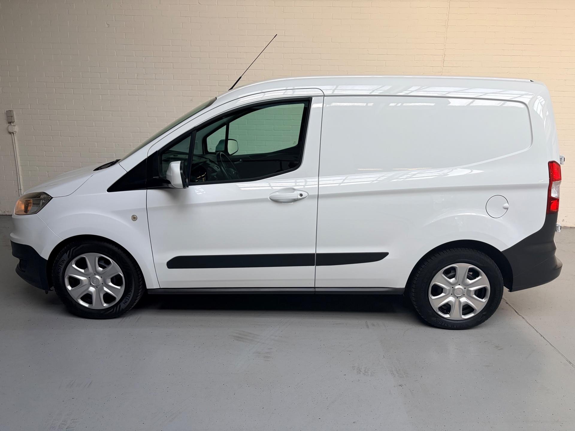 Foto van Ford Transit Courier