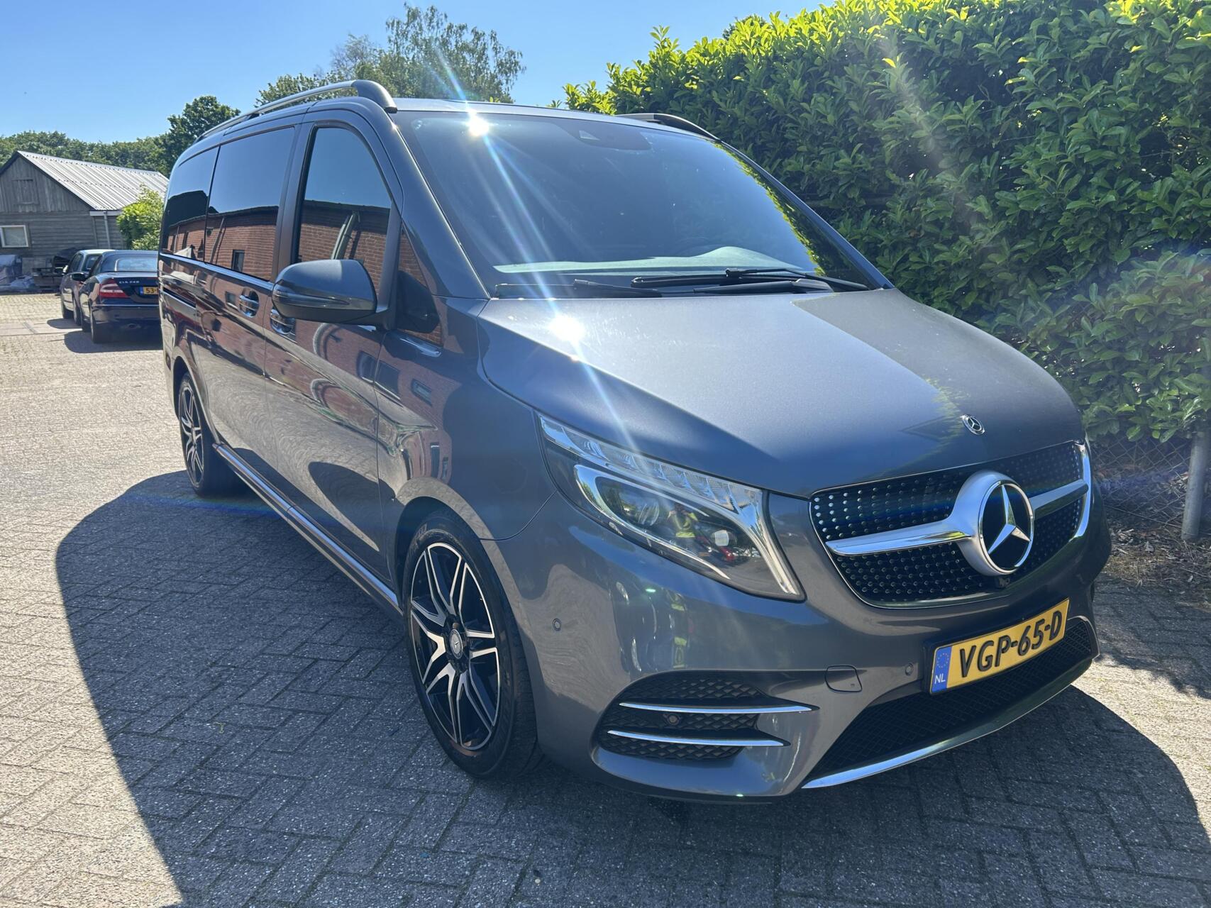 Foto van Mercedes-Benz V-klasse
