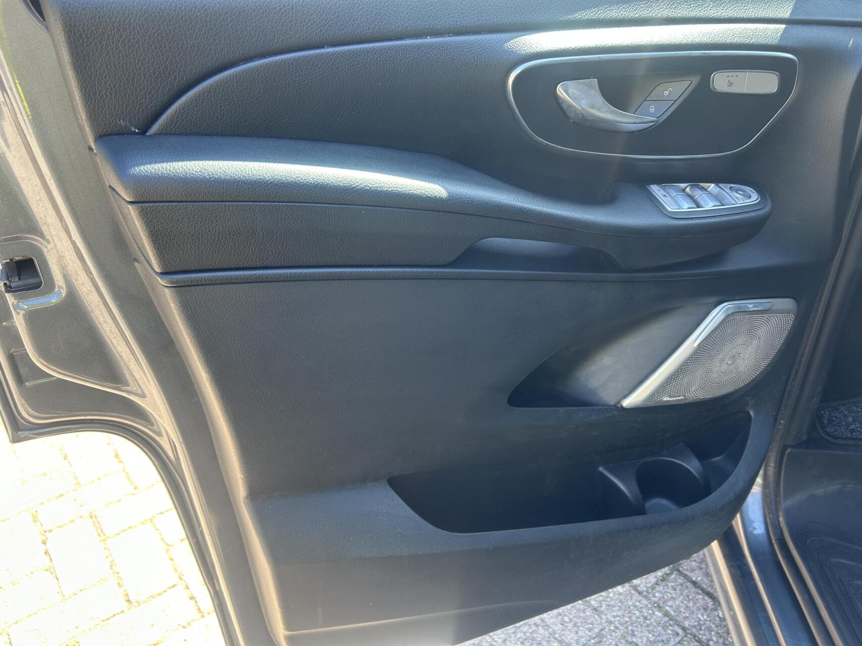 Foto van Mercedes-Benz V-klasse