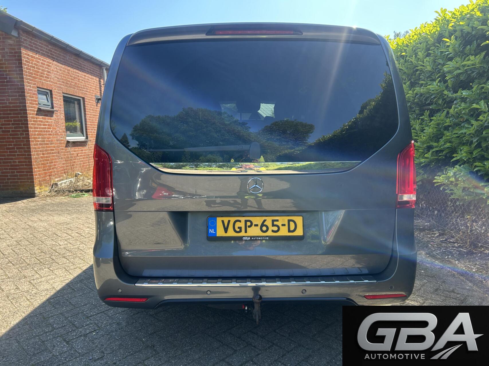 Foto van Mercedes-Benz V-klasse