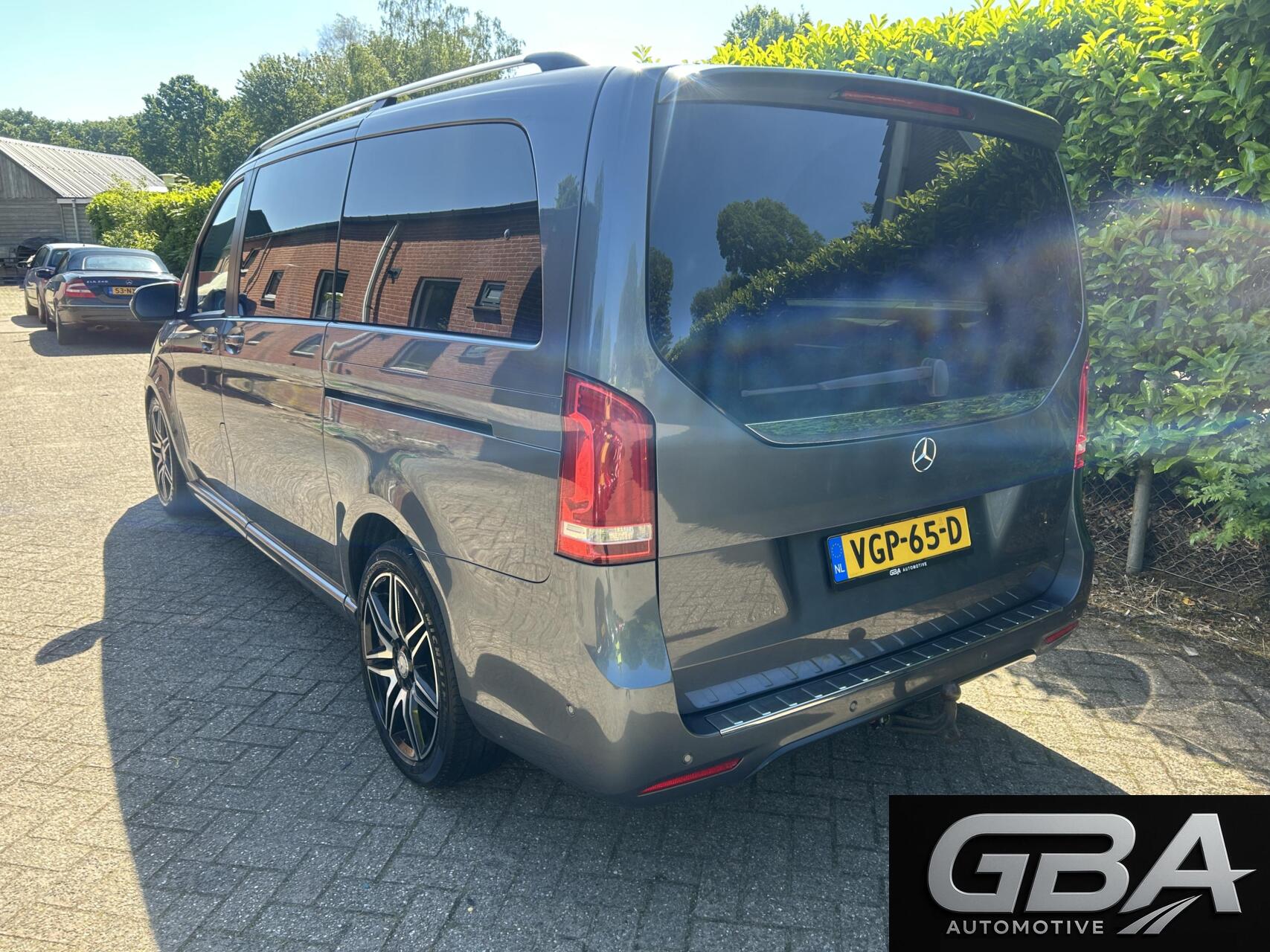 Foto van Mercedes-Benz V-klasse