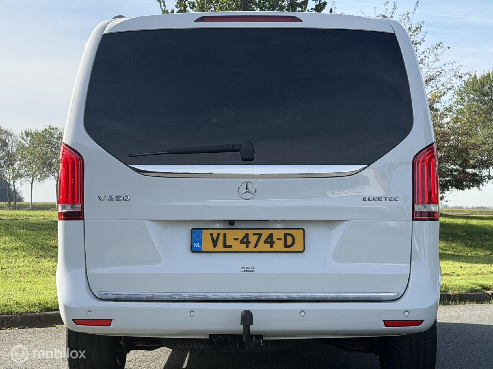 Foto van Mercedes-Benz V-klasse