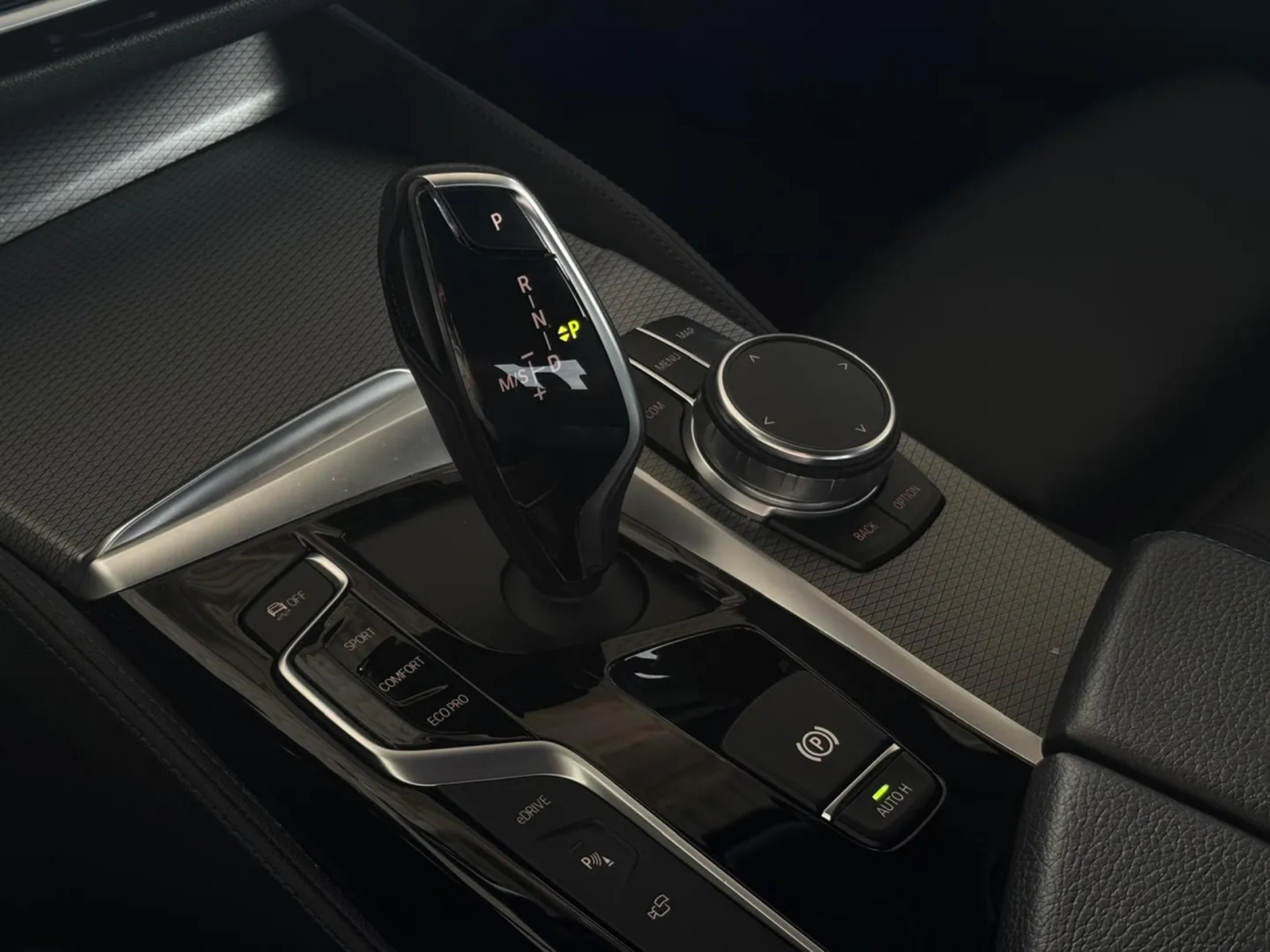 Foto van BMW 530e Iperformance