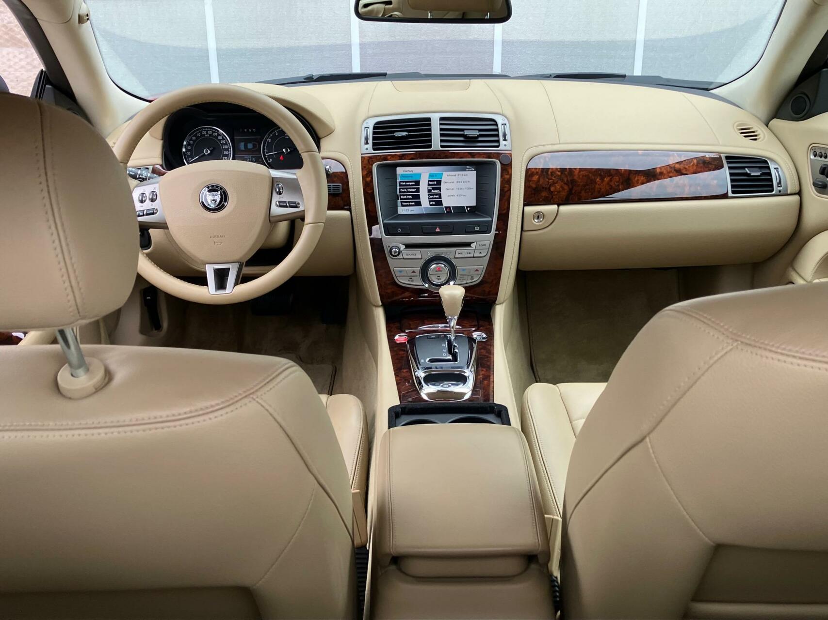 Foto van Jaguar XK