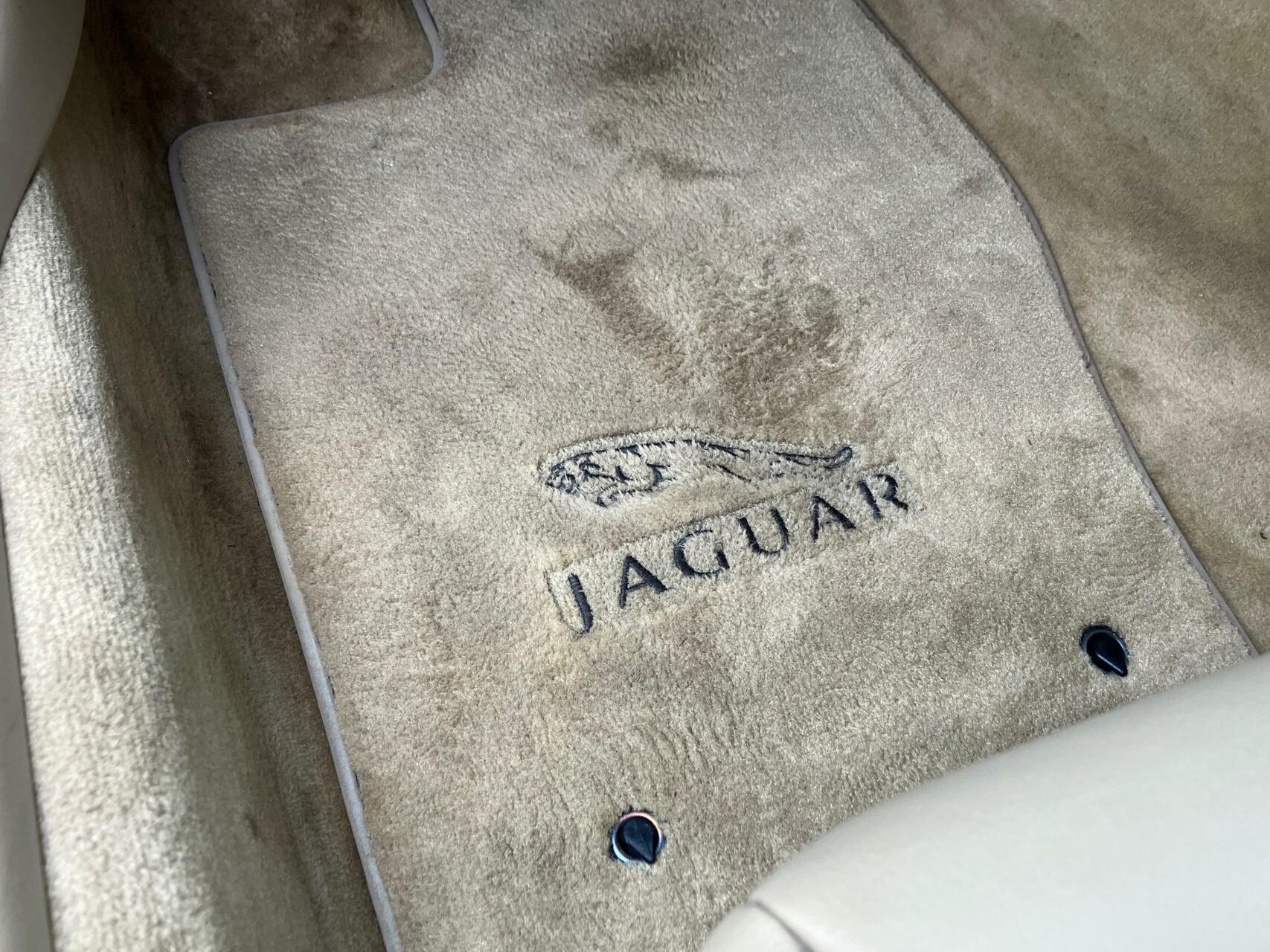 Foto van Jaguar XK