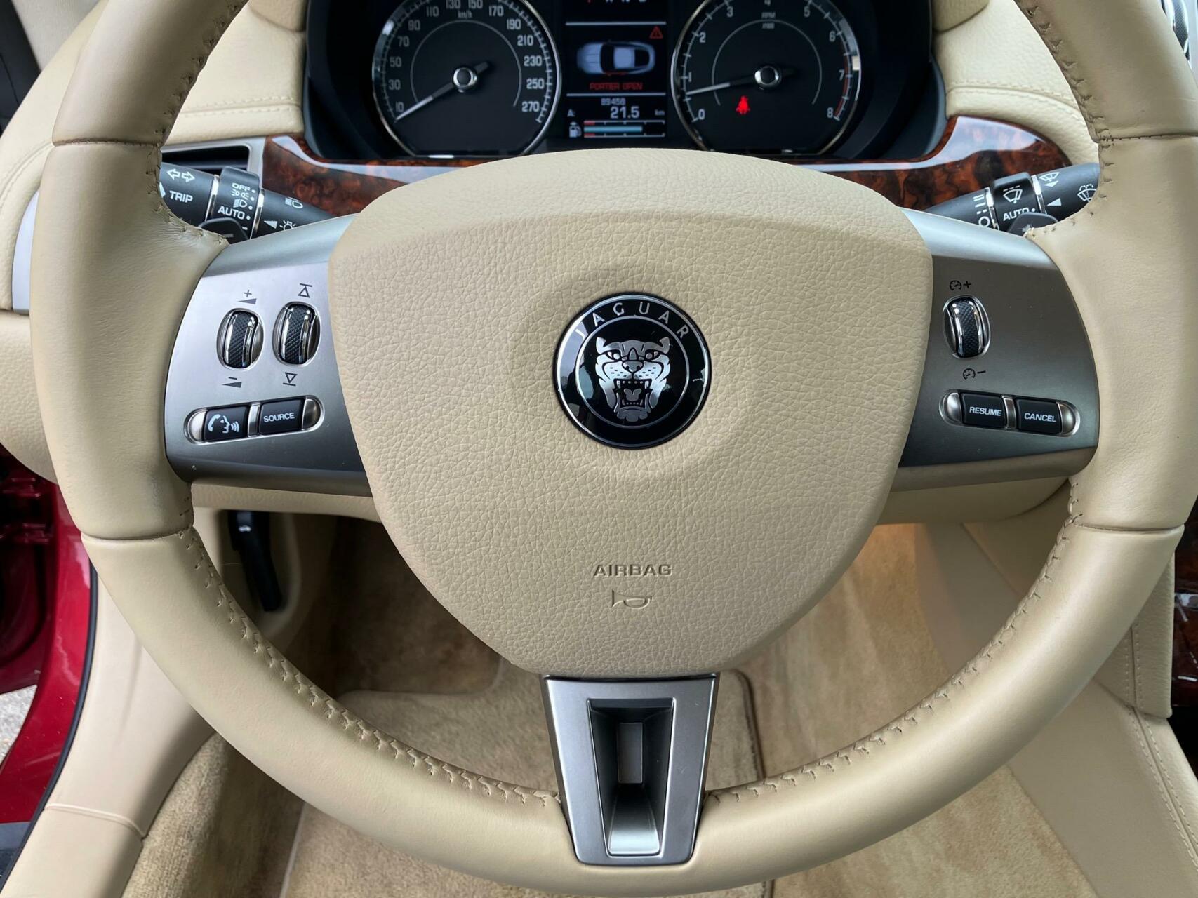 Foto van Jaguar XK