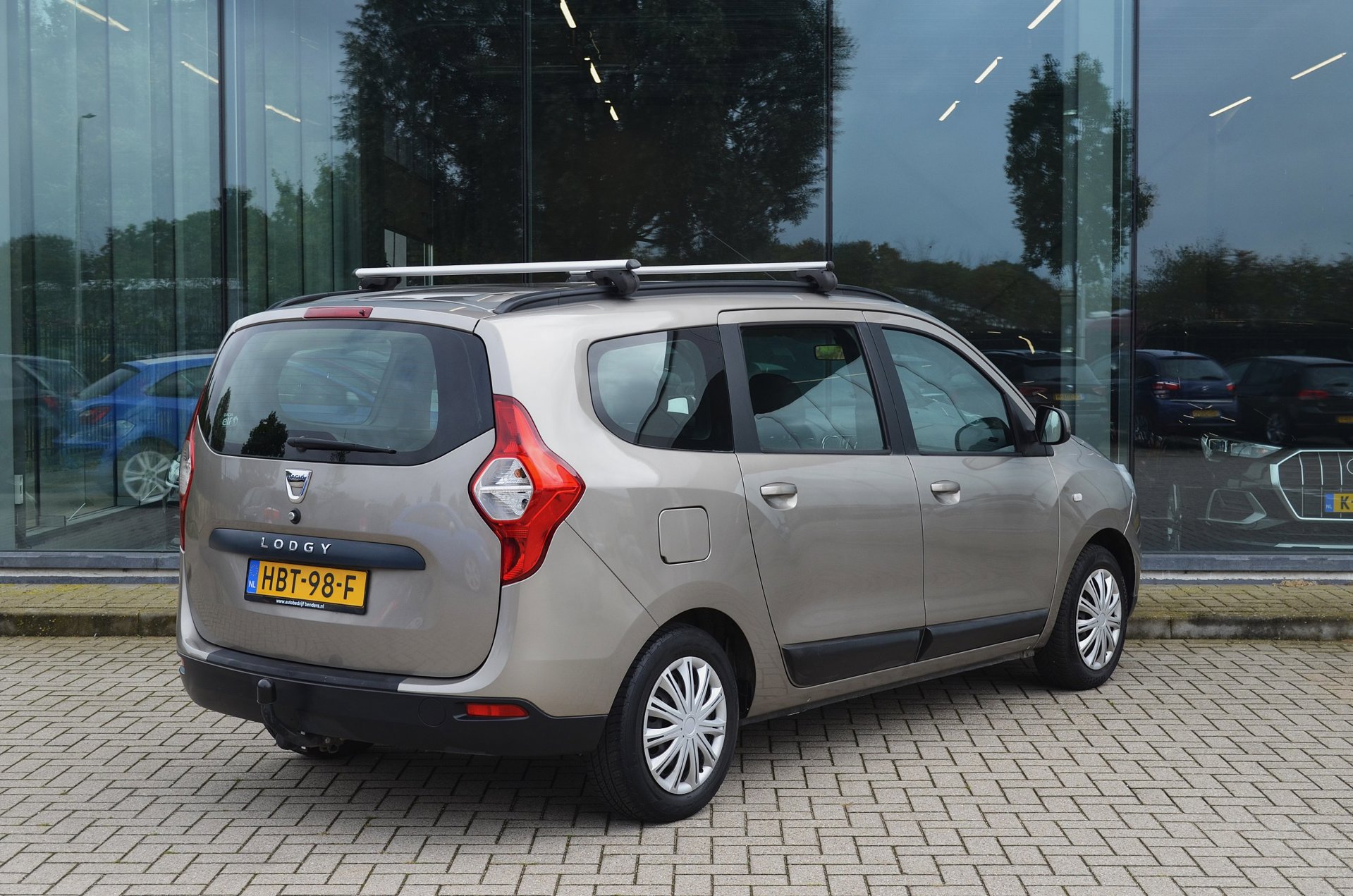 Foto van Dacia Lodgy